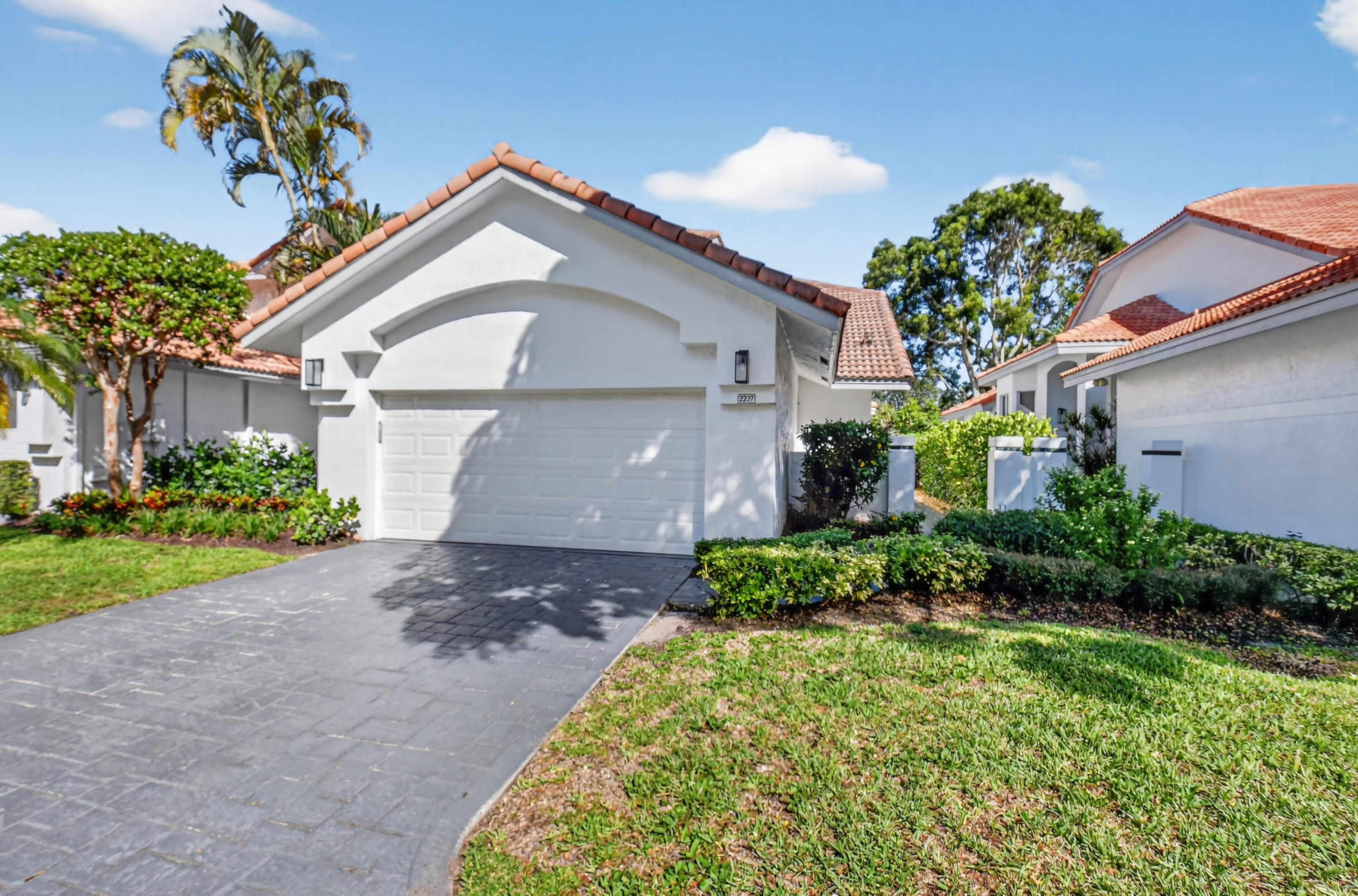 CEDAR CAY - Residential Lease