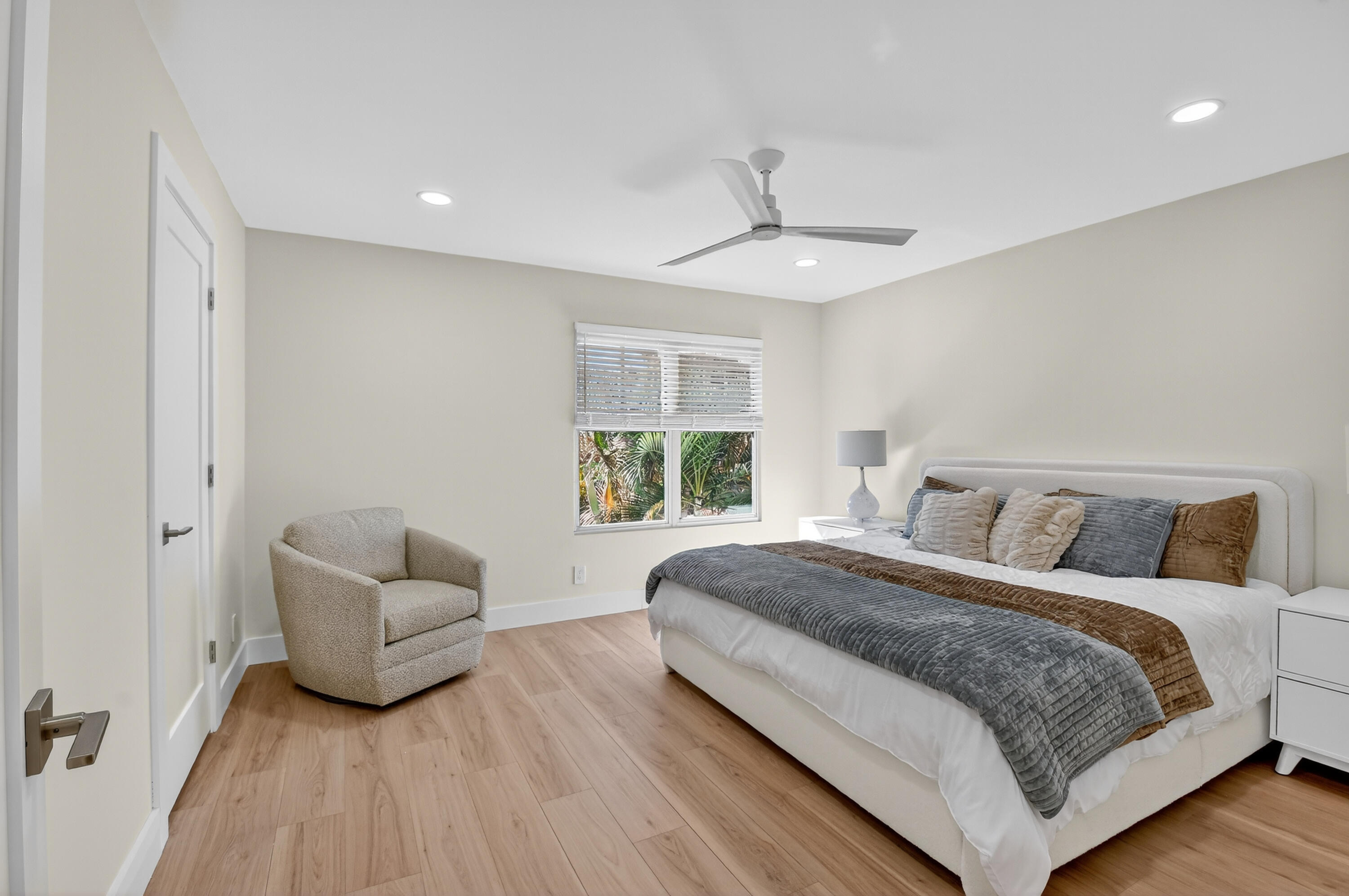 CEDAR CAY - Residential Lease
