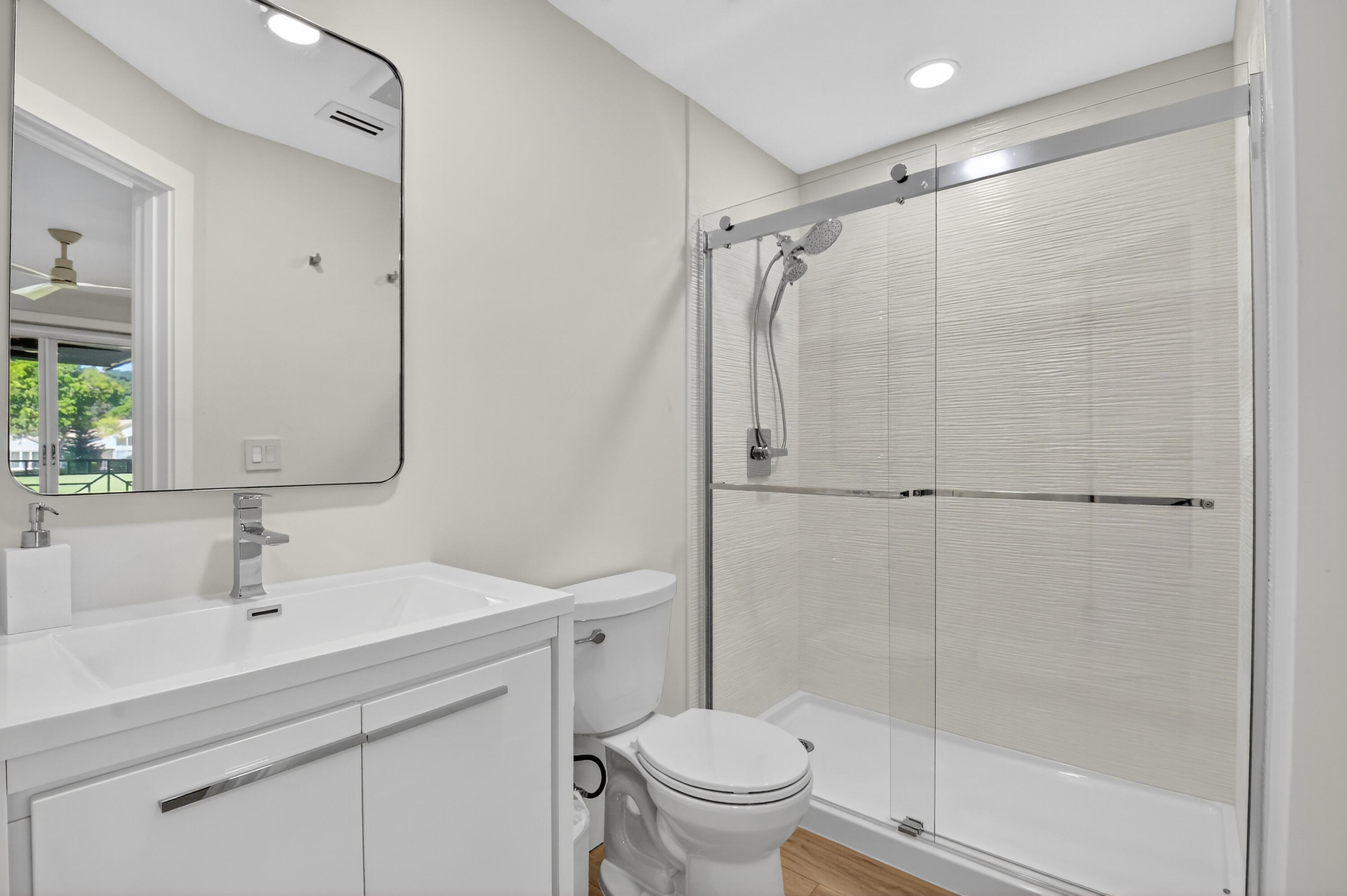 CEDAR CAY - Residential Lease