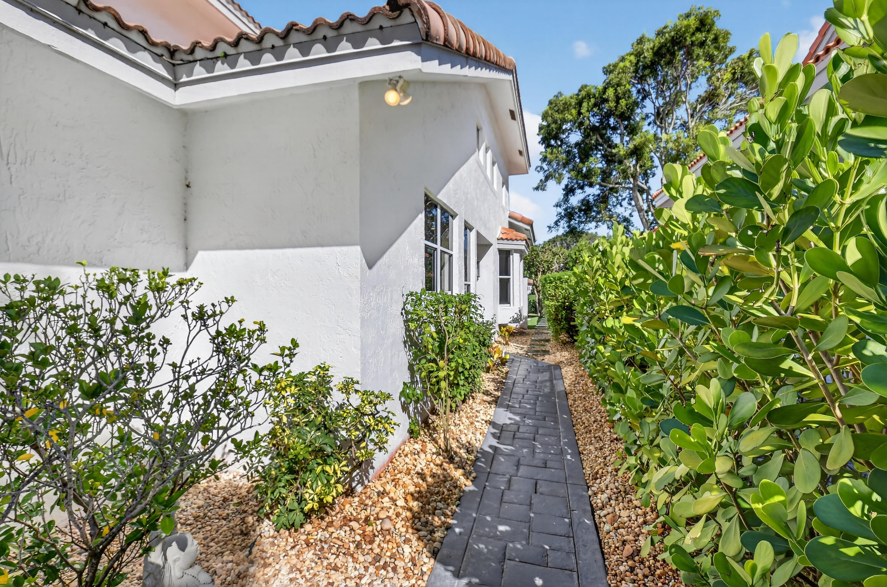 CEDAR CAY - Residential Lease
