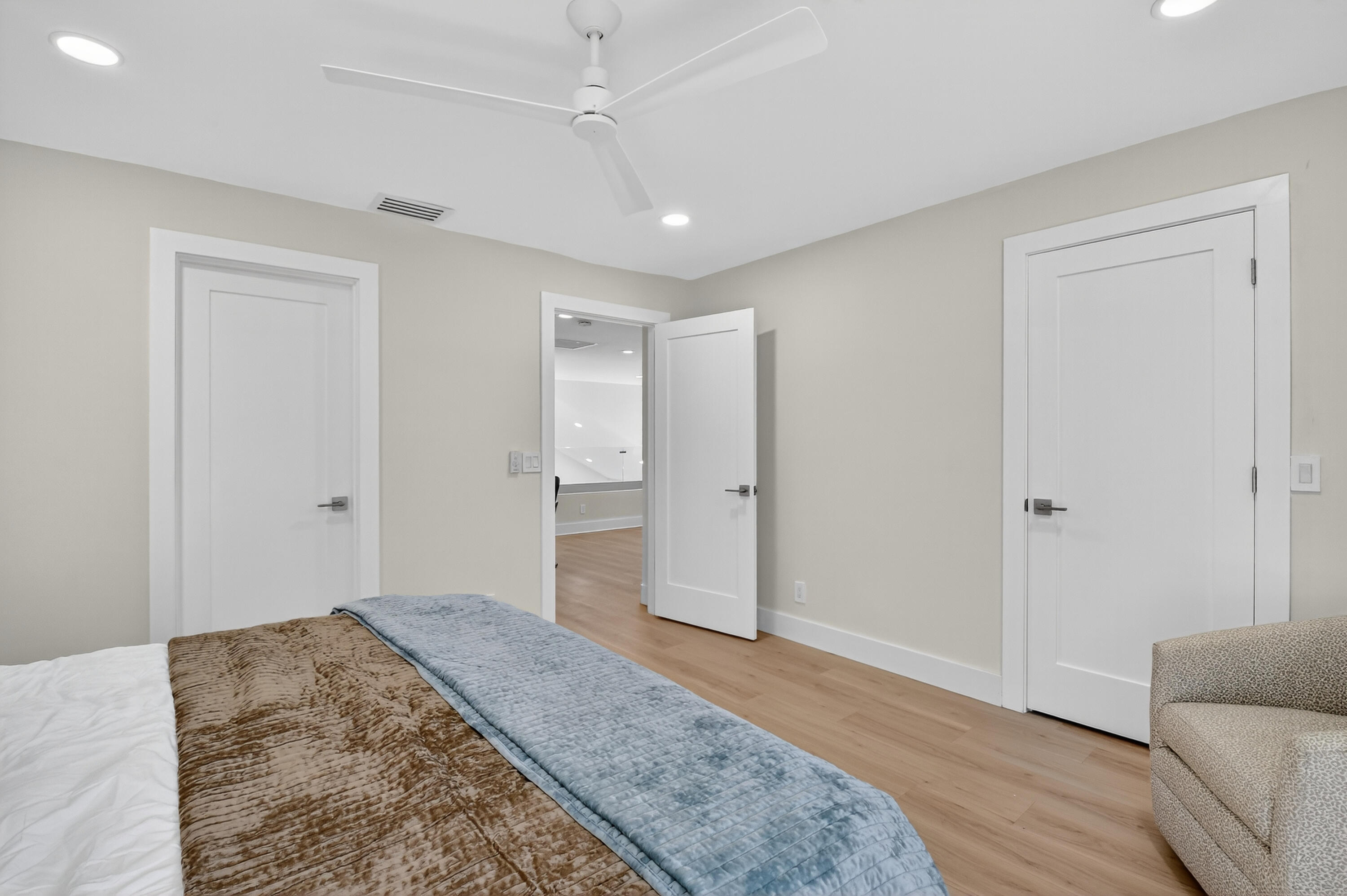 CEDAR CAY - Residential Lease