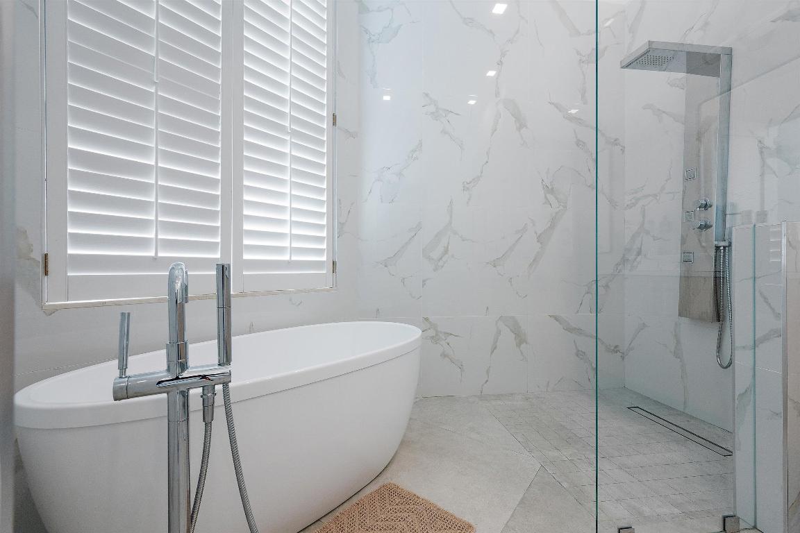 EAGLES LANDING OF P B POLO AND COUNTRY CLUB - Residential