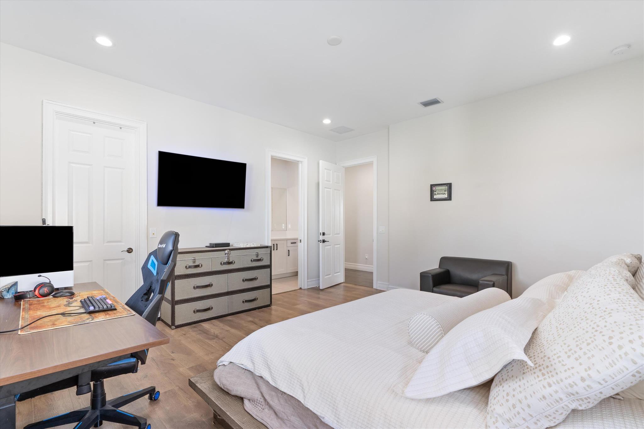 BOCA BRIDGES - Residential