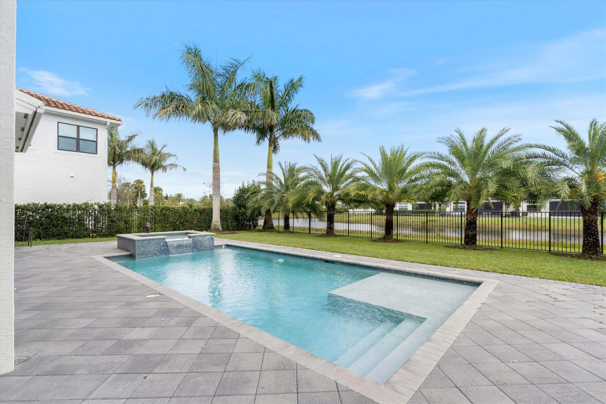 BOCA BRIDGES - Residential