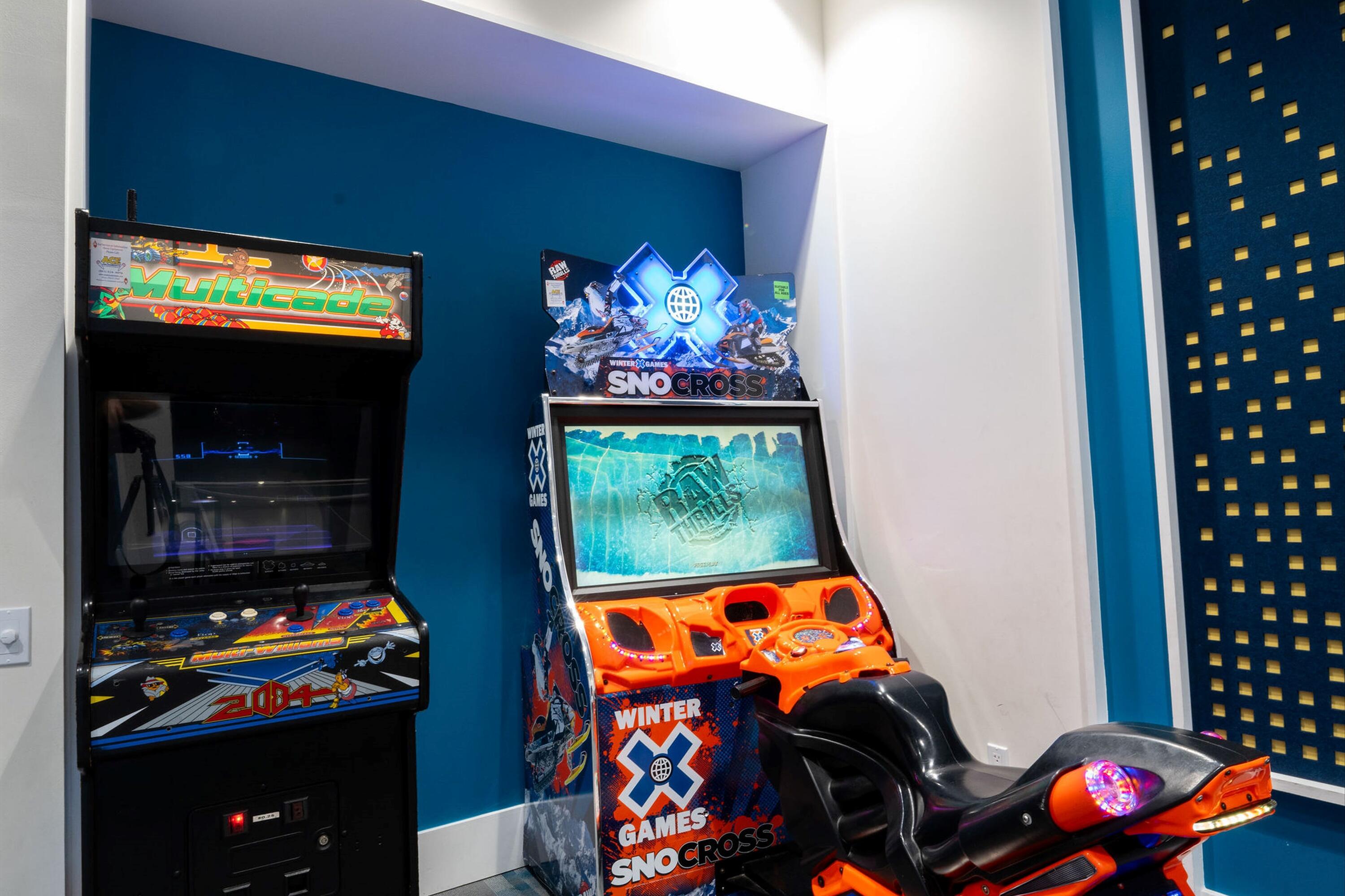 BOCA BRIDGES - Residential