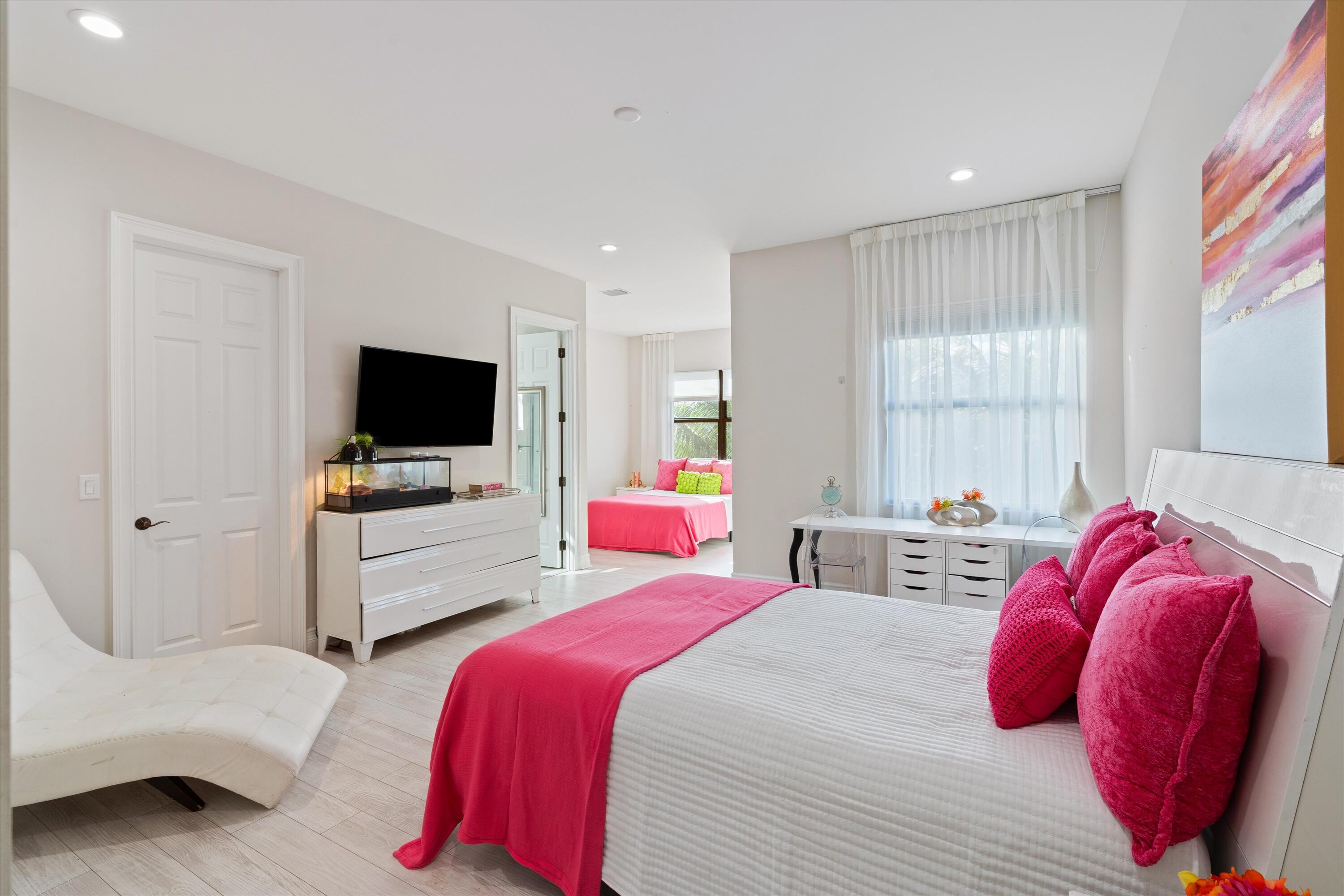 BOCA BRIDGES - Residential