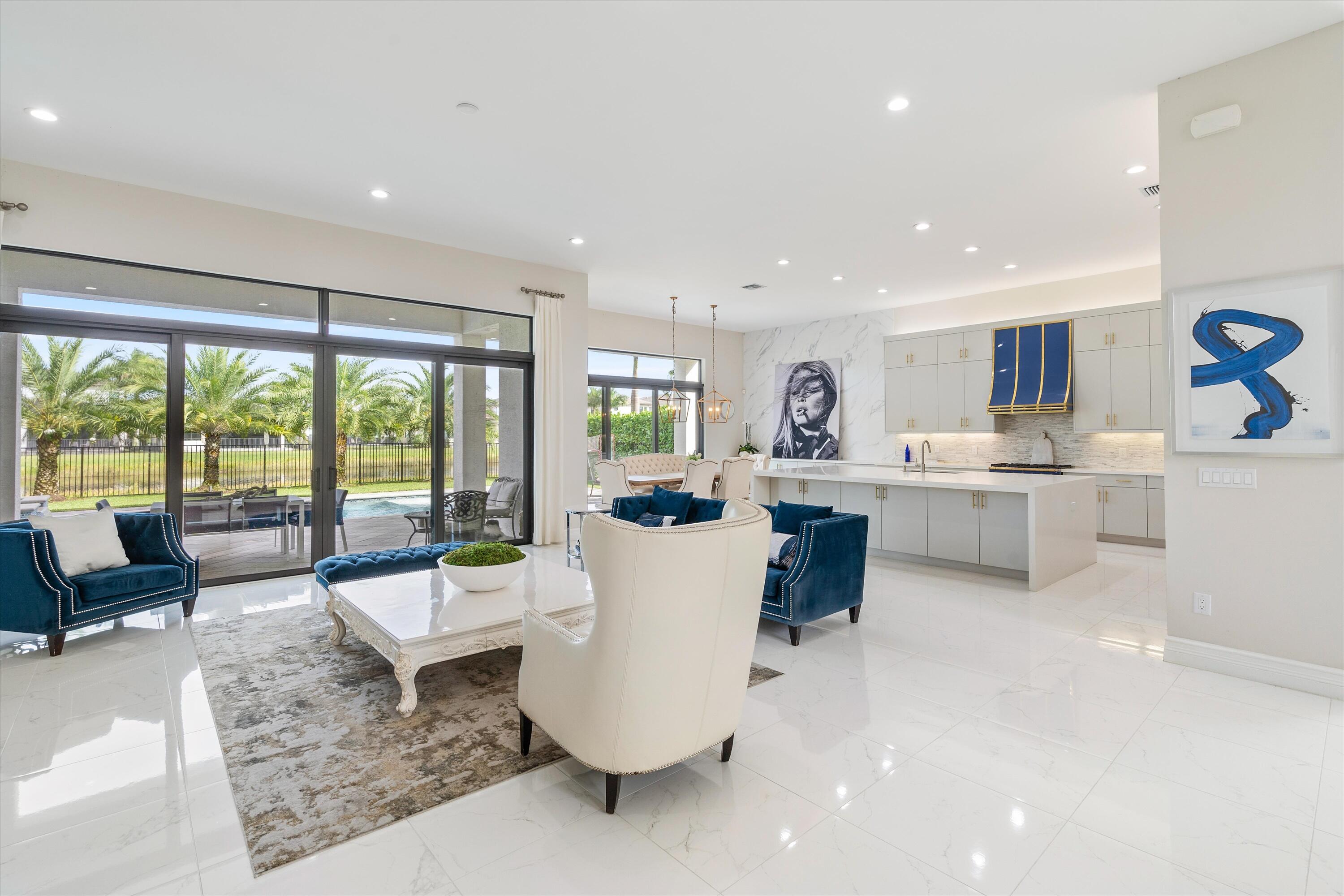 BOCA BRIDGES - Residential