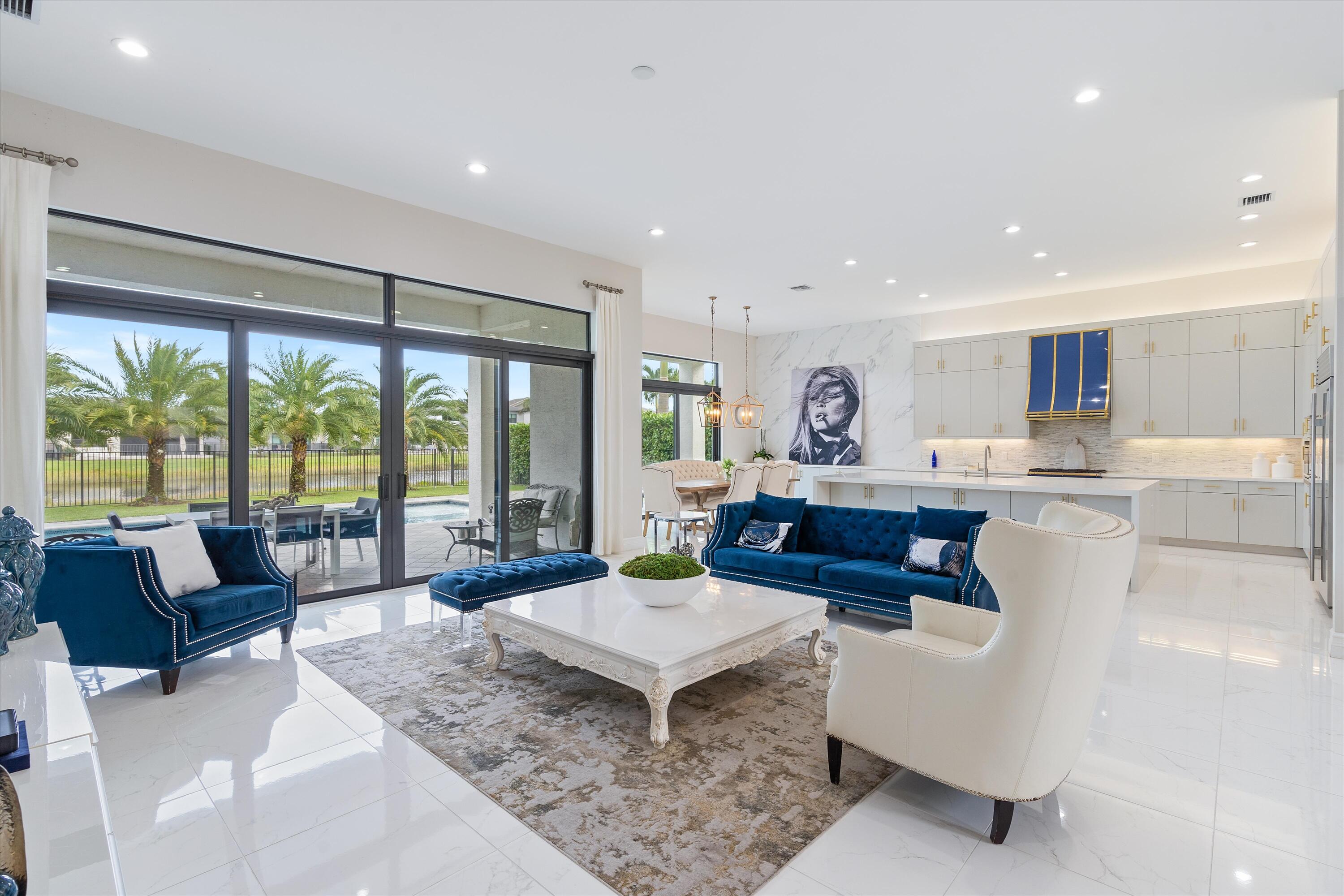 BOCA BRIDGES - Residential