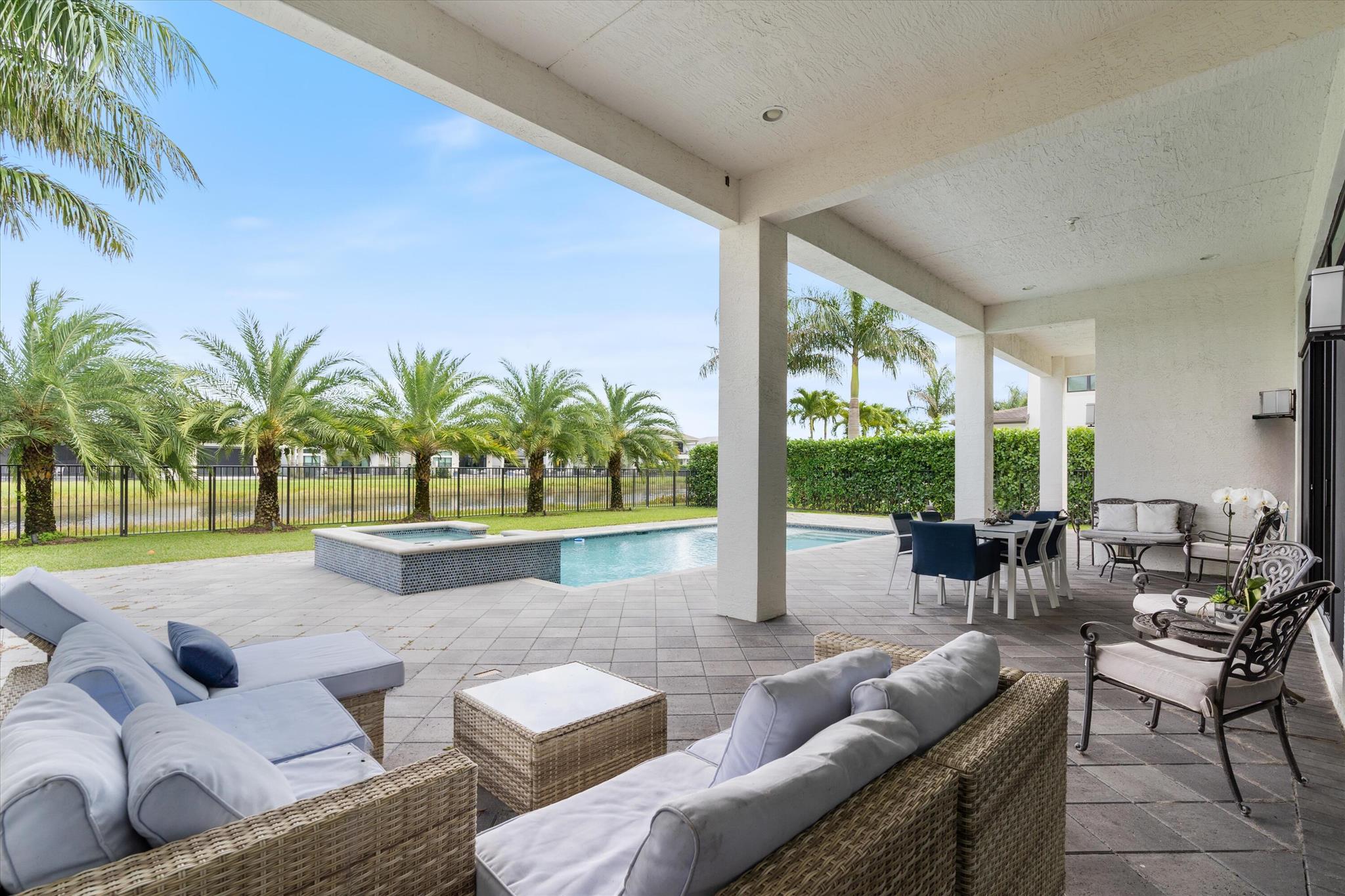 BOCA BRIDGES - Residential