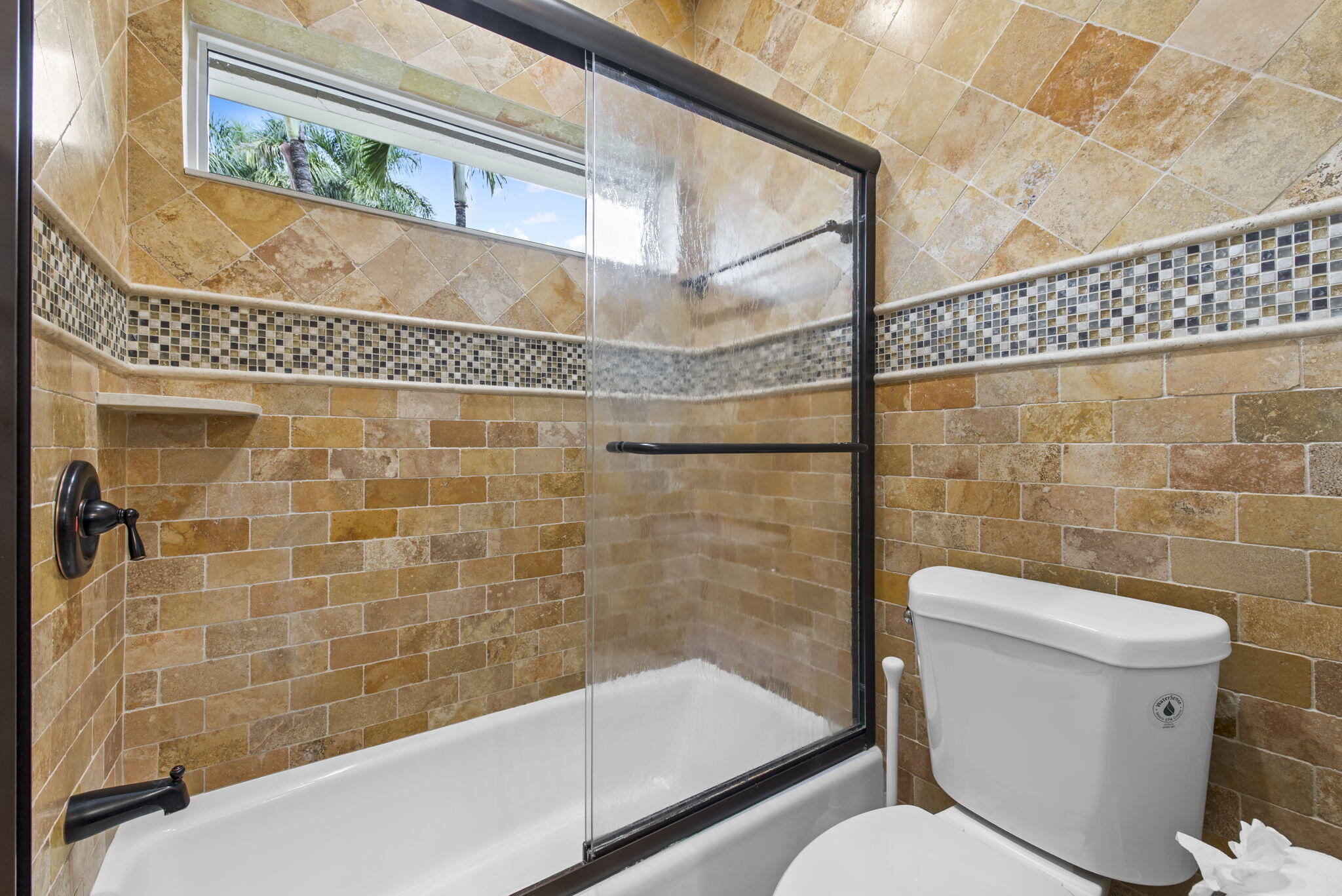 PARKLAND LAKES - Residential