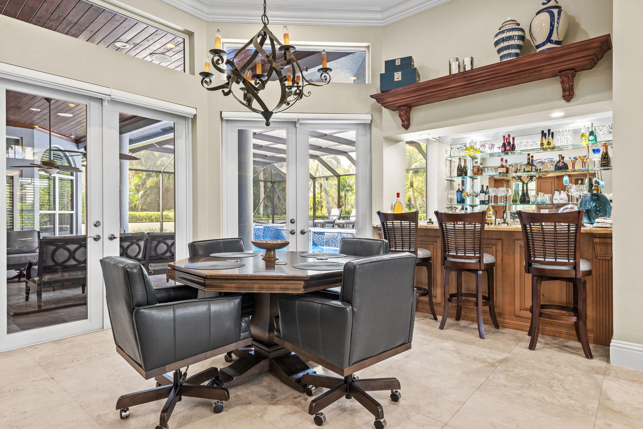 PARKLAND LAKES - Residential