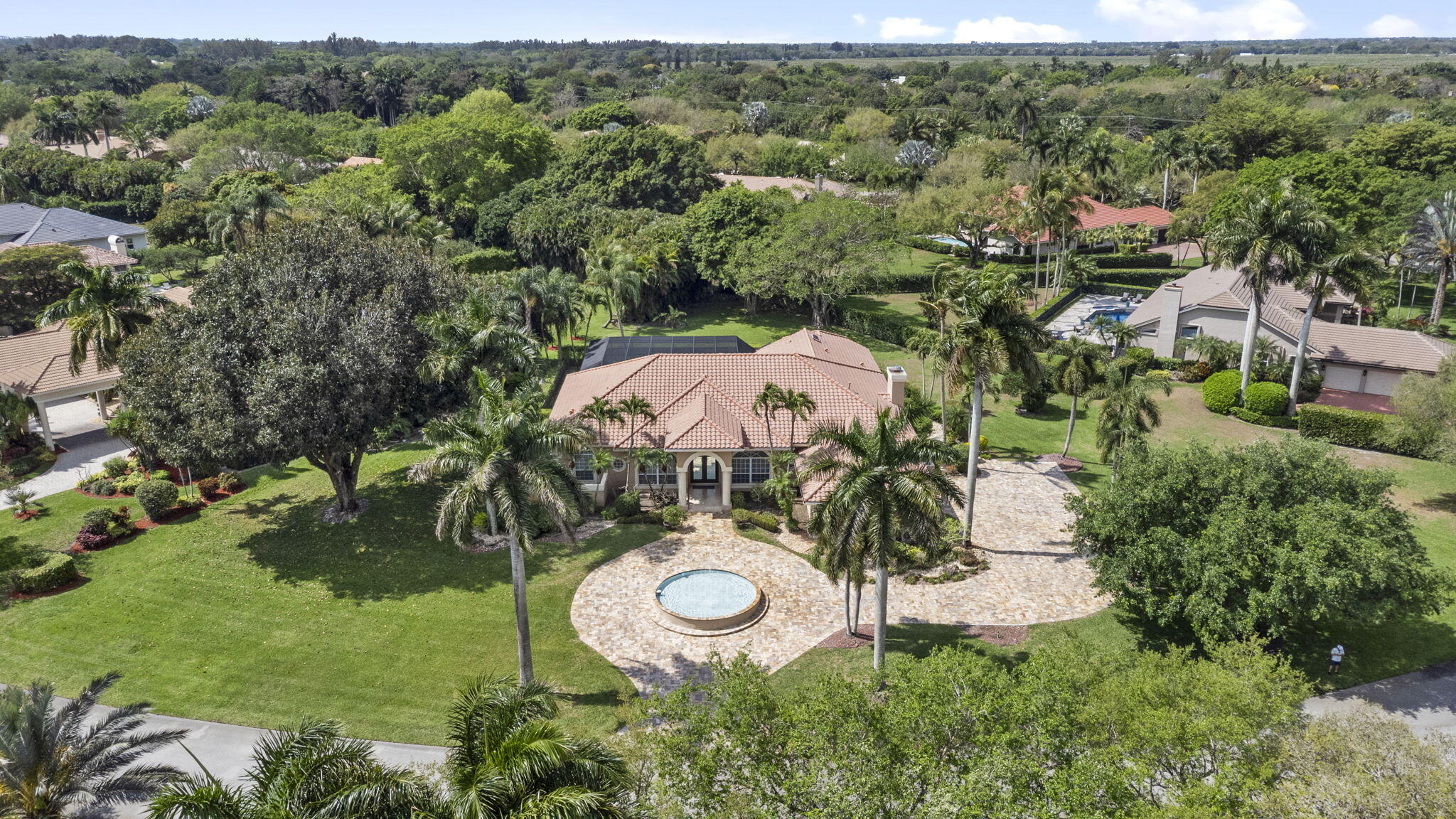 PARKLAND LAKES - Residential