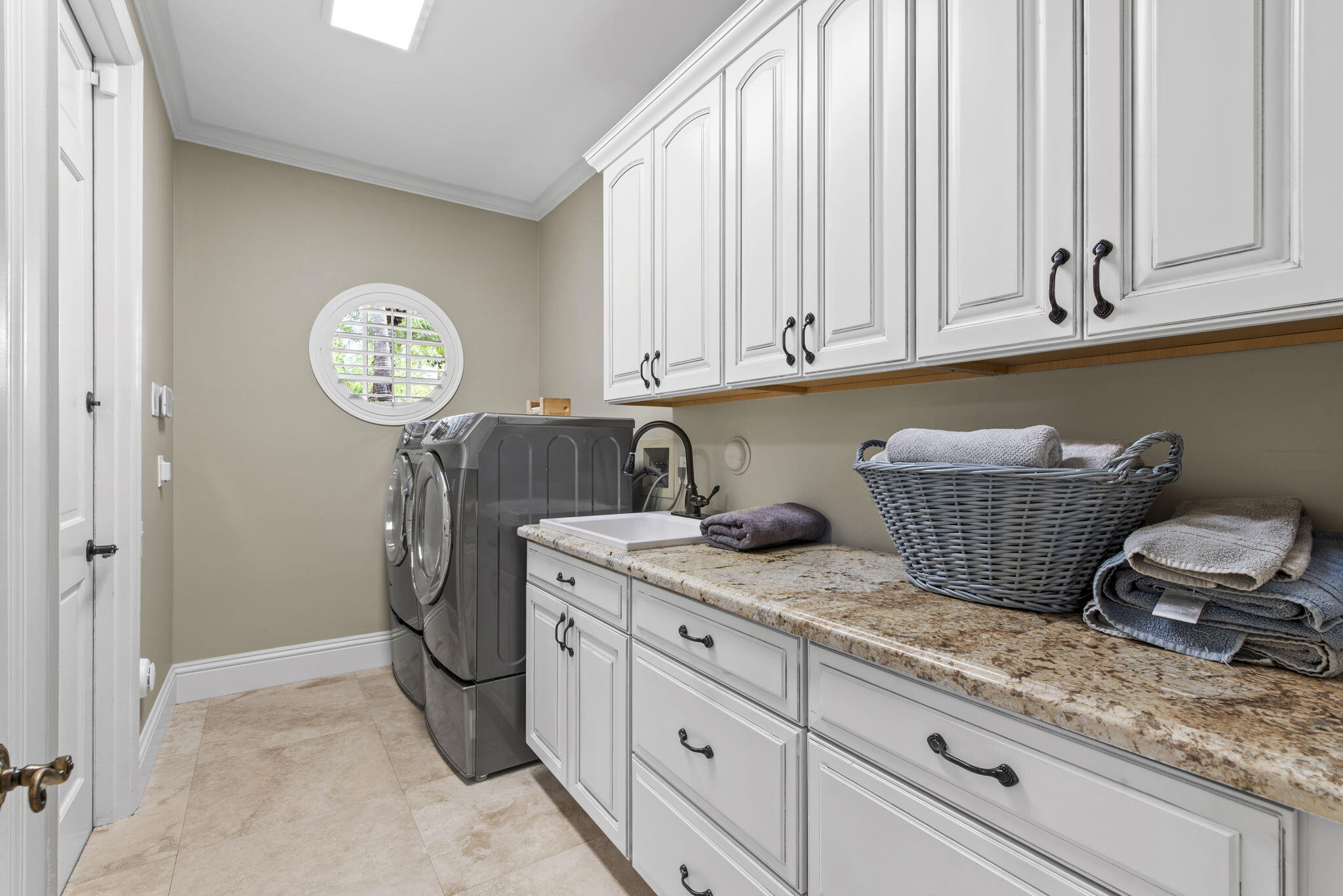 PARKLAND LAKES - Residential