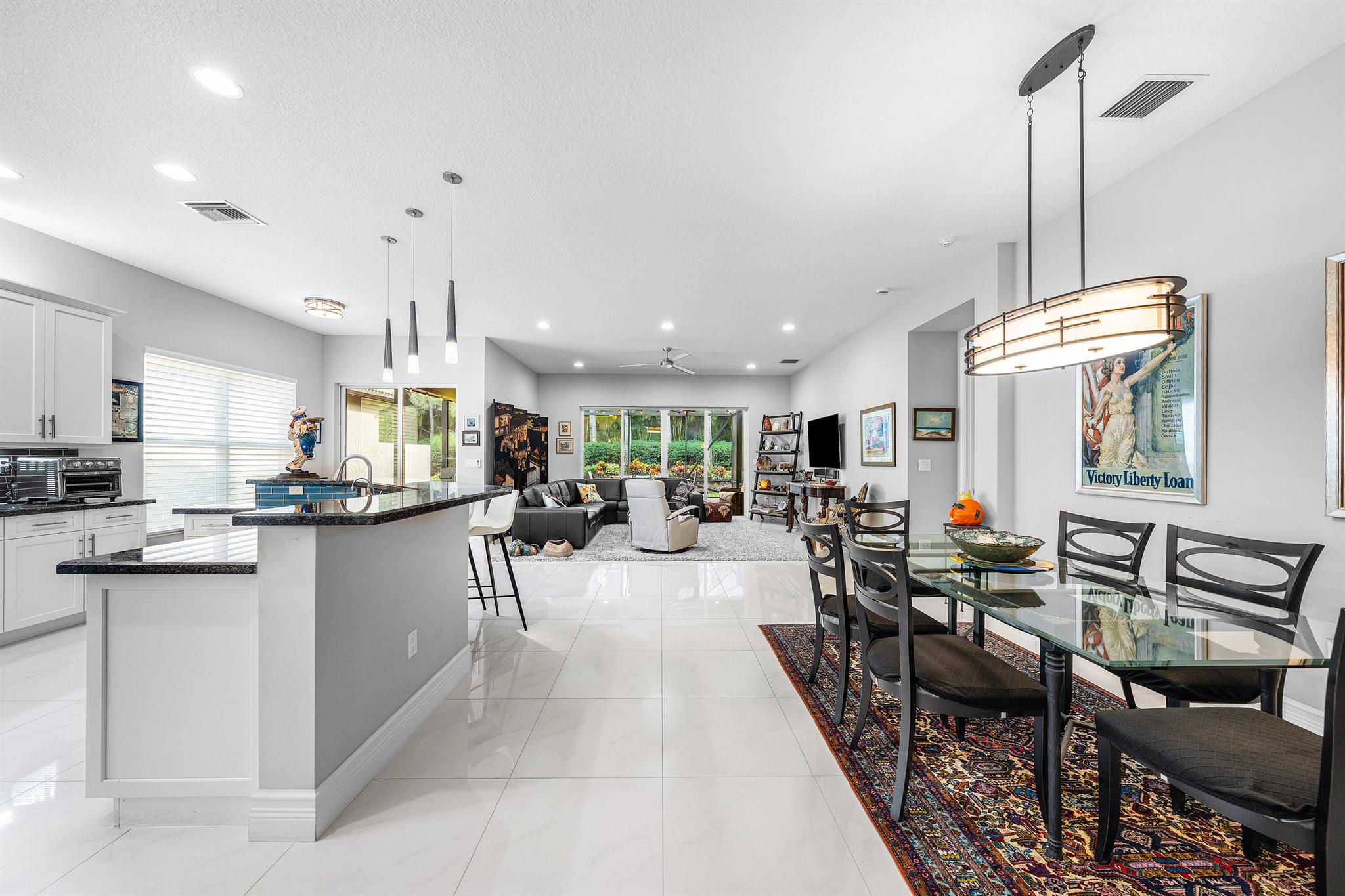 Valencia Cove - Residential