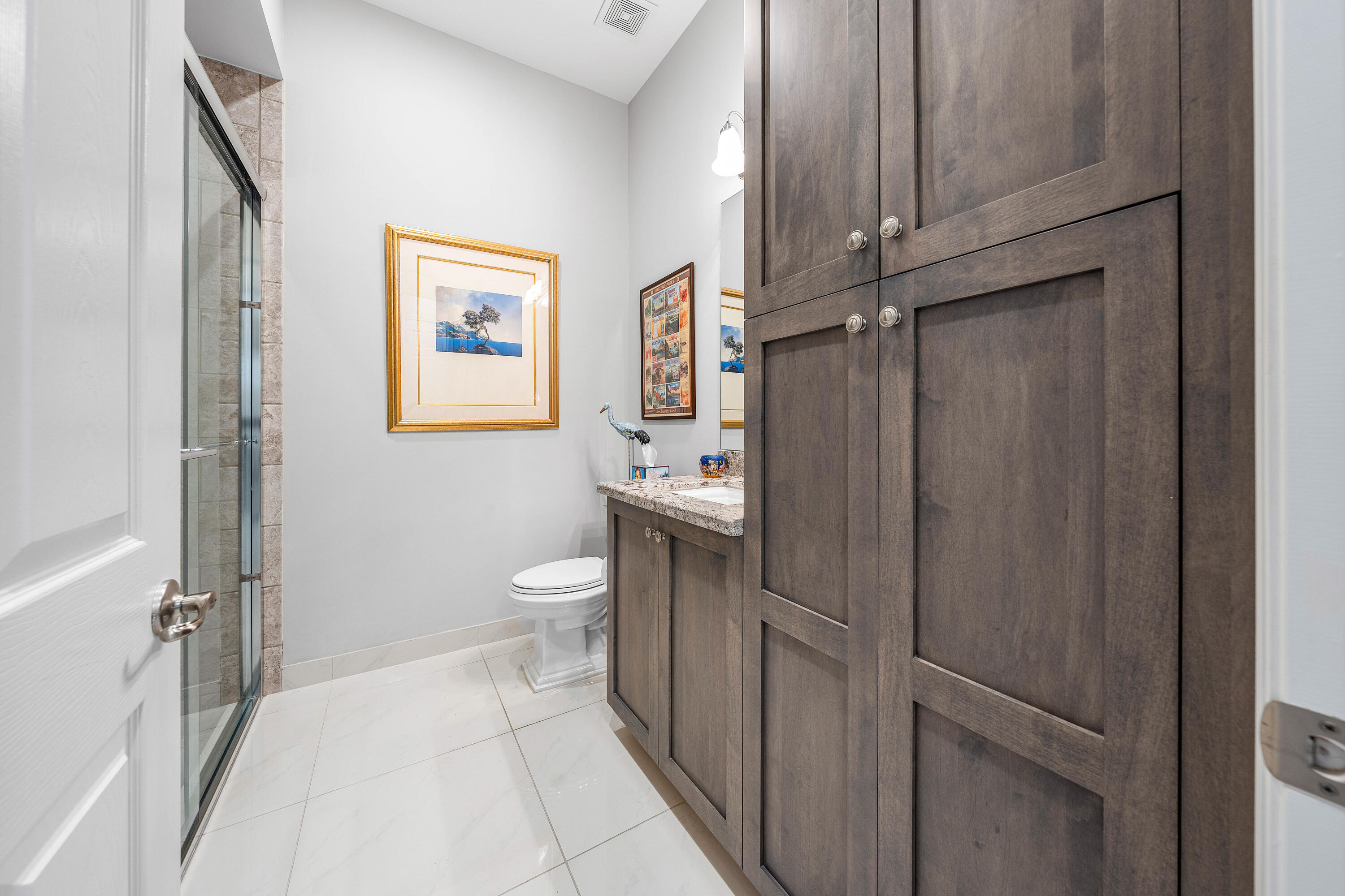 Valencia Cove - Residential