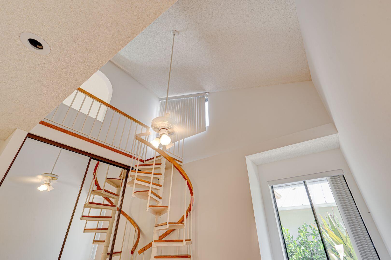 Bluffs-River - Residential Lease