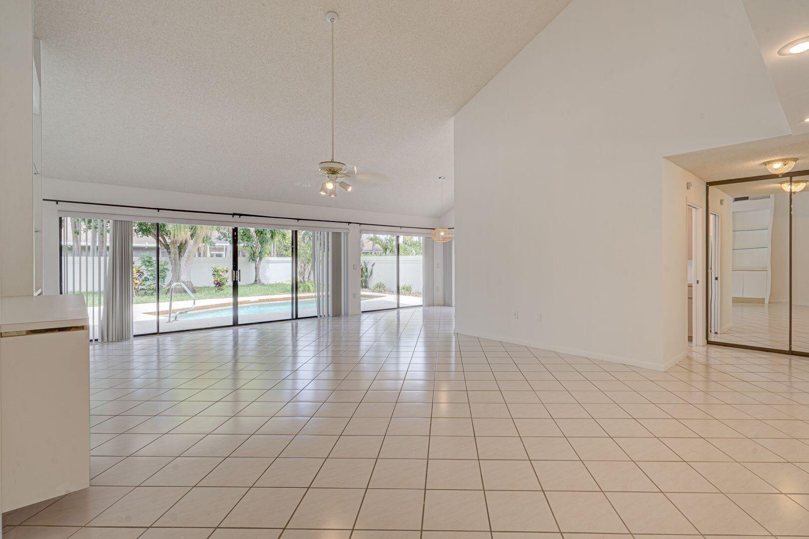 Bluffs-River - Residential Lease