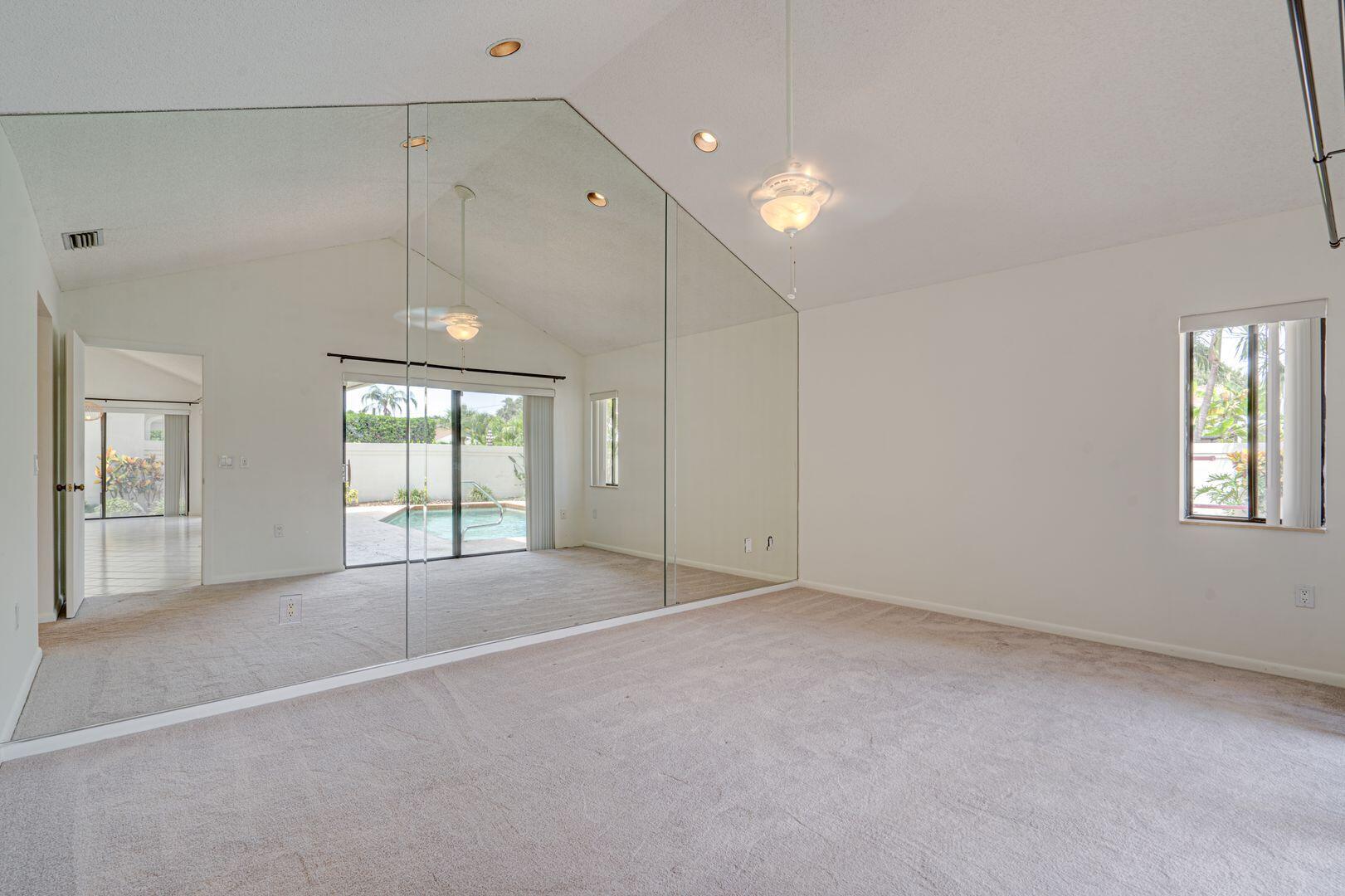 Bluffs-River - Residential Lease