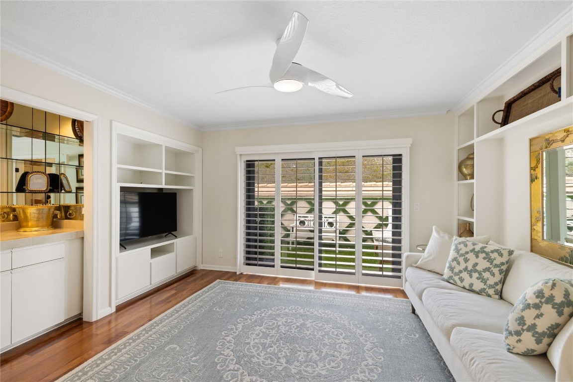 West Bay at Jonathan's La - Residential