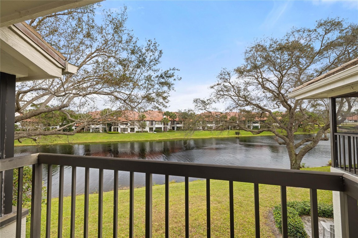 West Bay at Jonathan's La - Residential