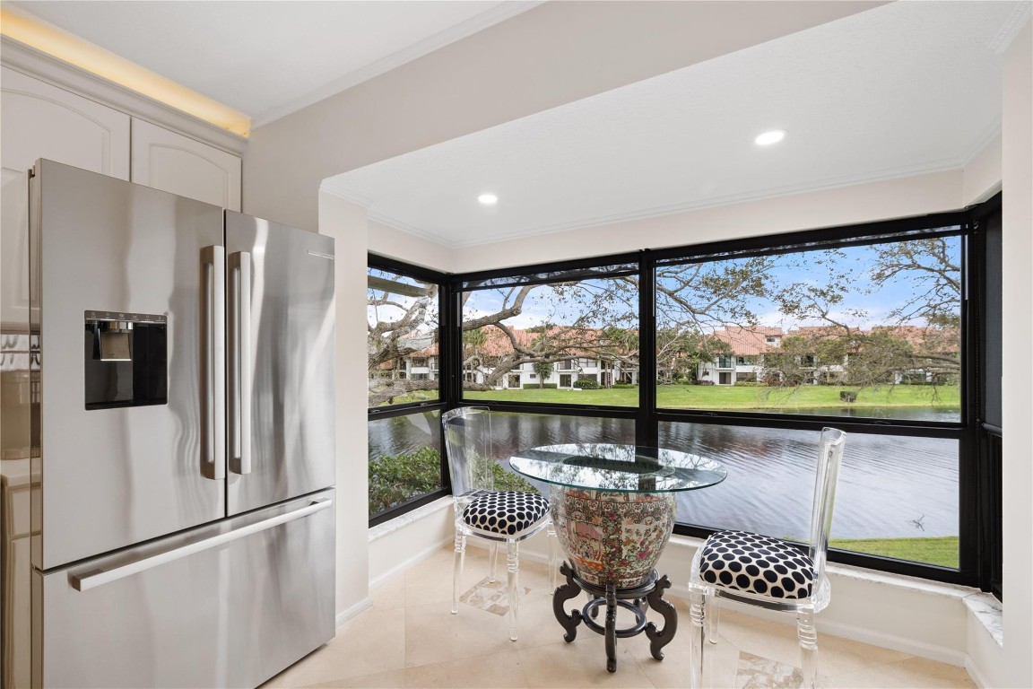 West Bay at Jonathan's La - Residential