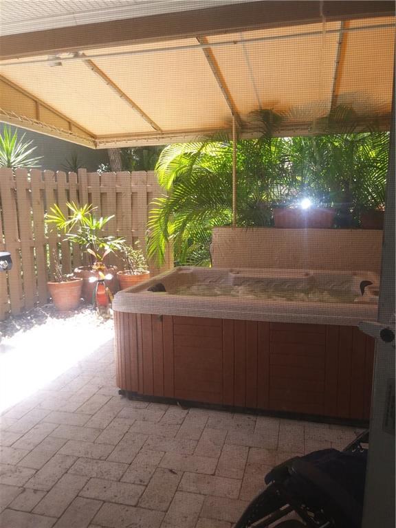 Kensington Place Townhome - Residential