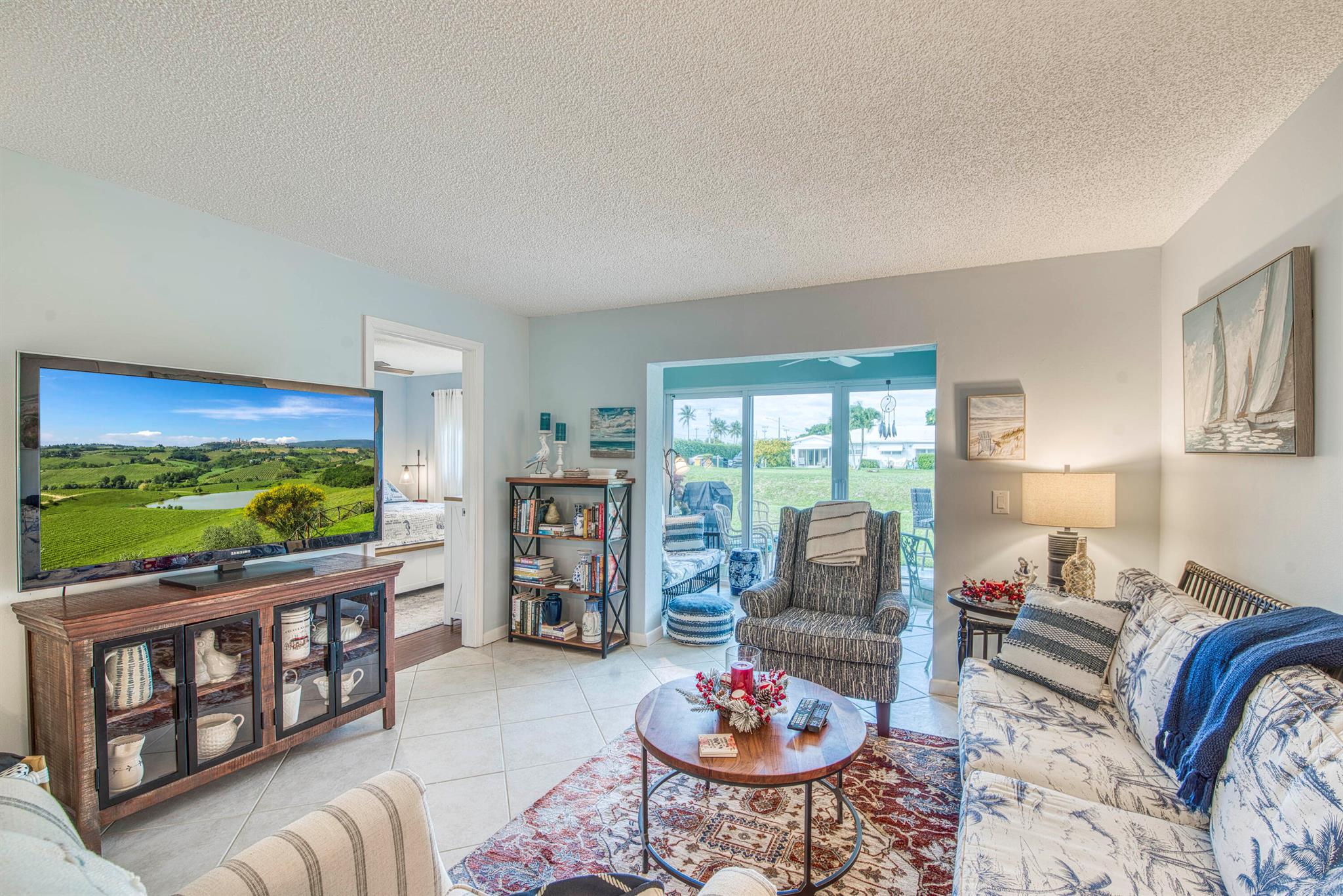 Leisureville Golf View Co - Residential