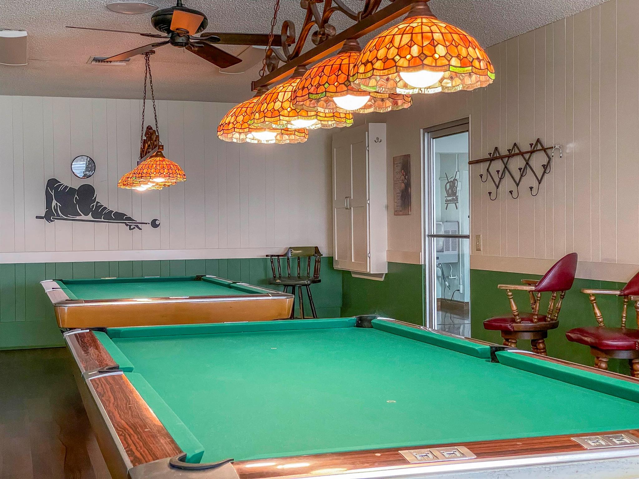 Leisureville Golf View Co - Residential