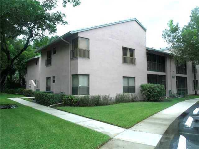 3929 N Carambola Cir N 2902