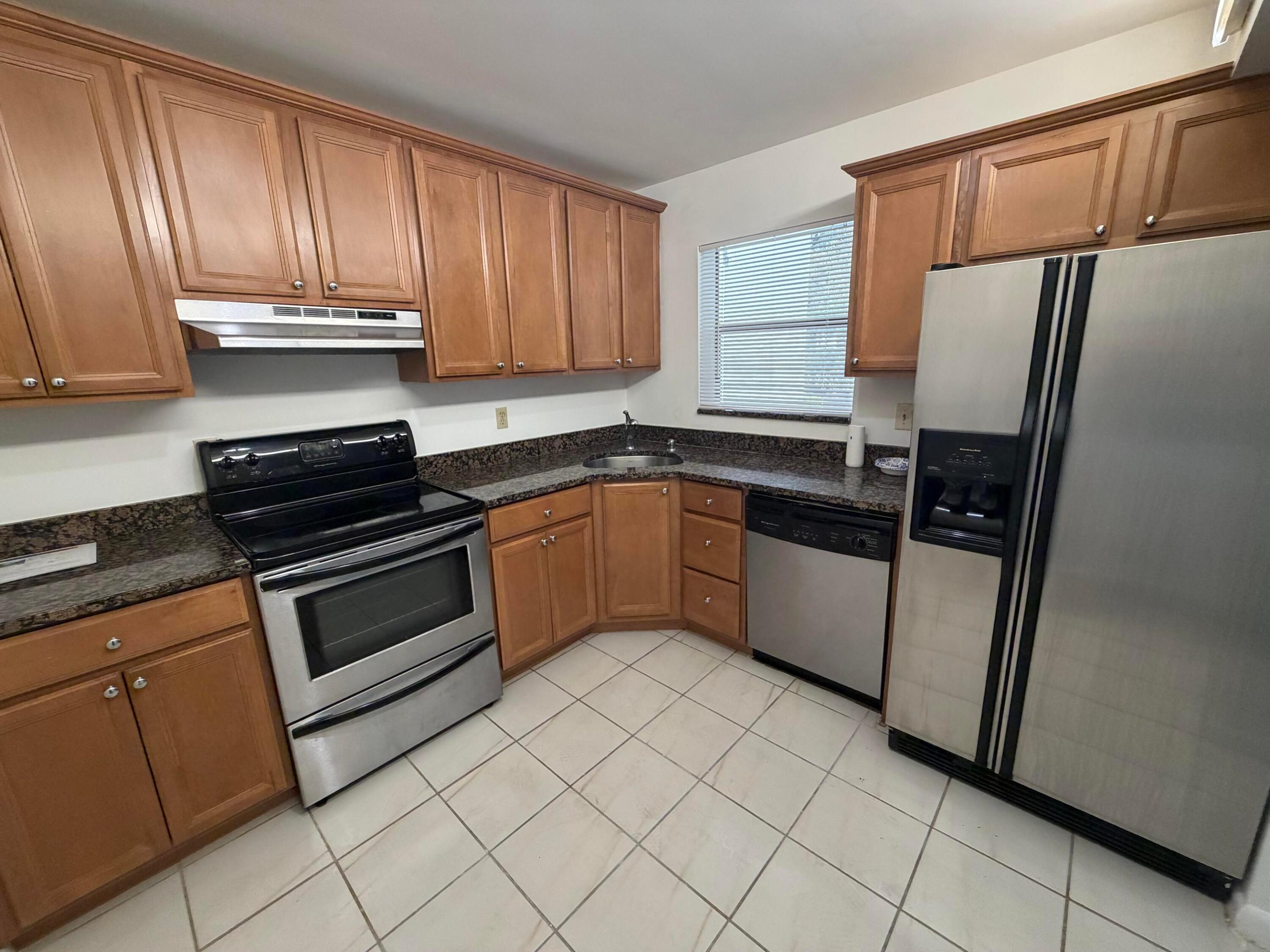 3929 N Carambola Cir N 2902