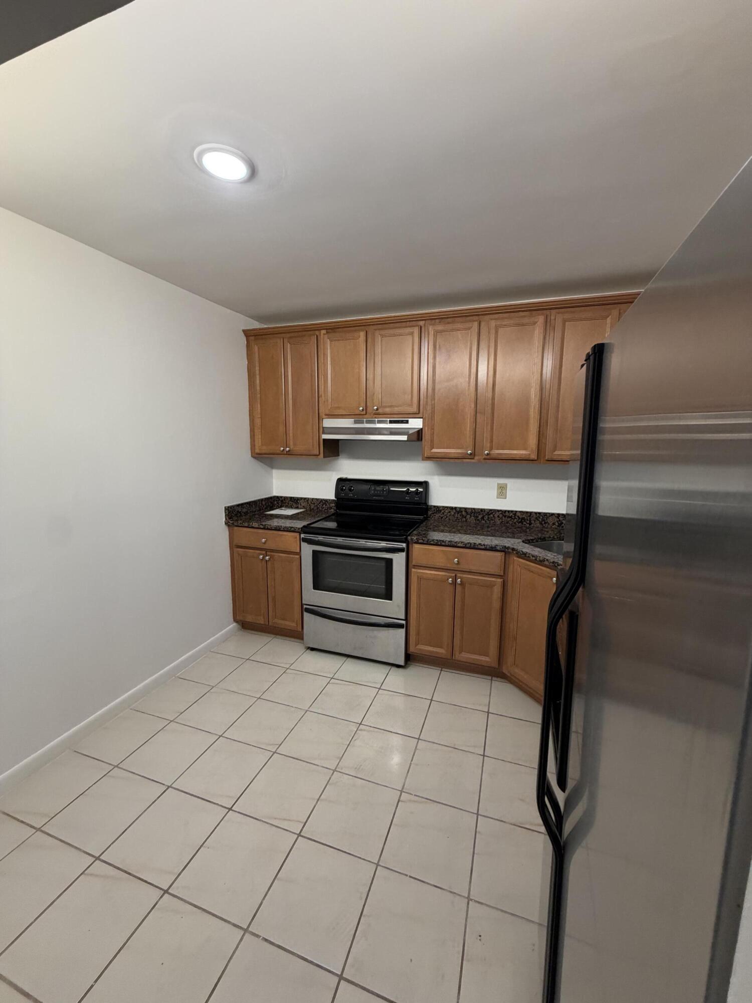 3929 N Carambola Cir N 2902