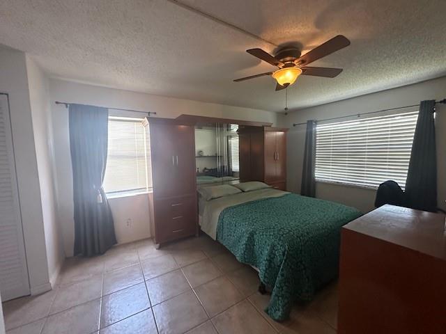 Sunrise Lakes 98 Condo - Residential