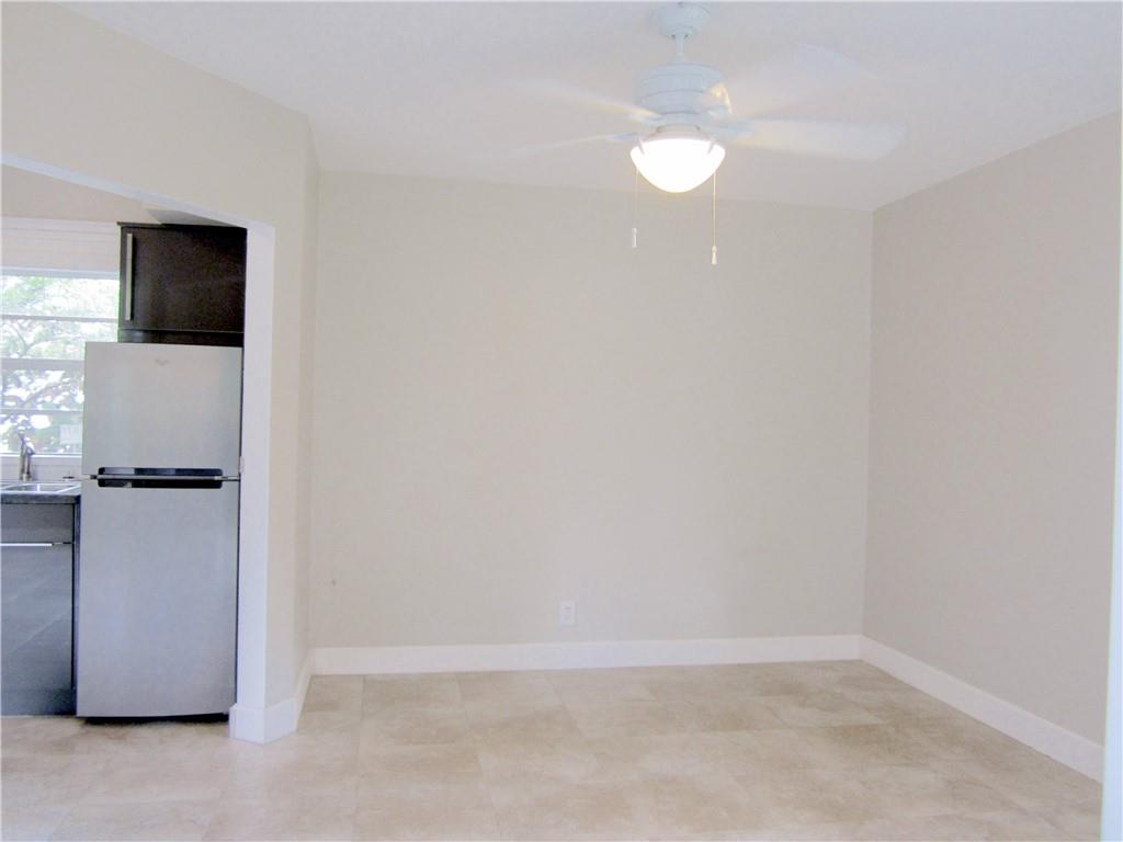 Lauderdale 2-9 D - Residential Lease