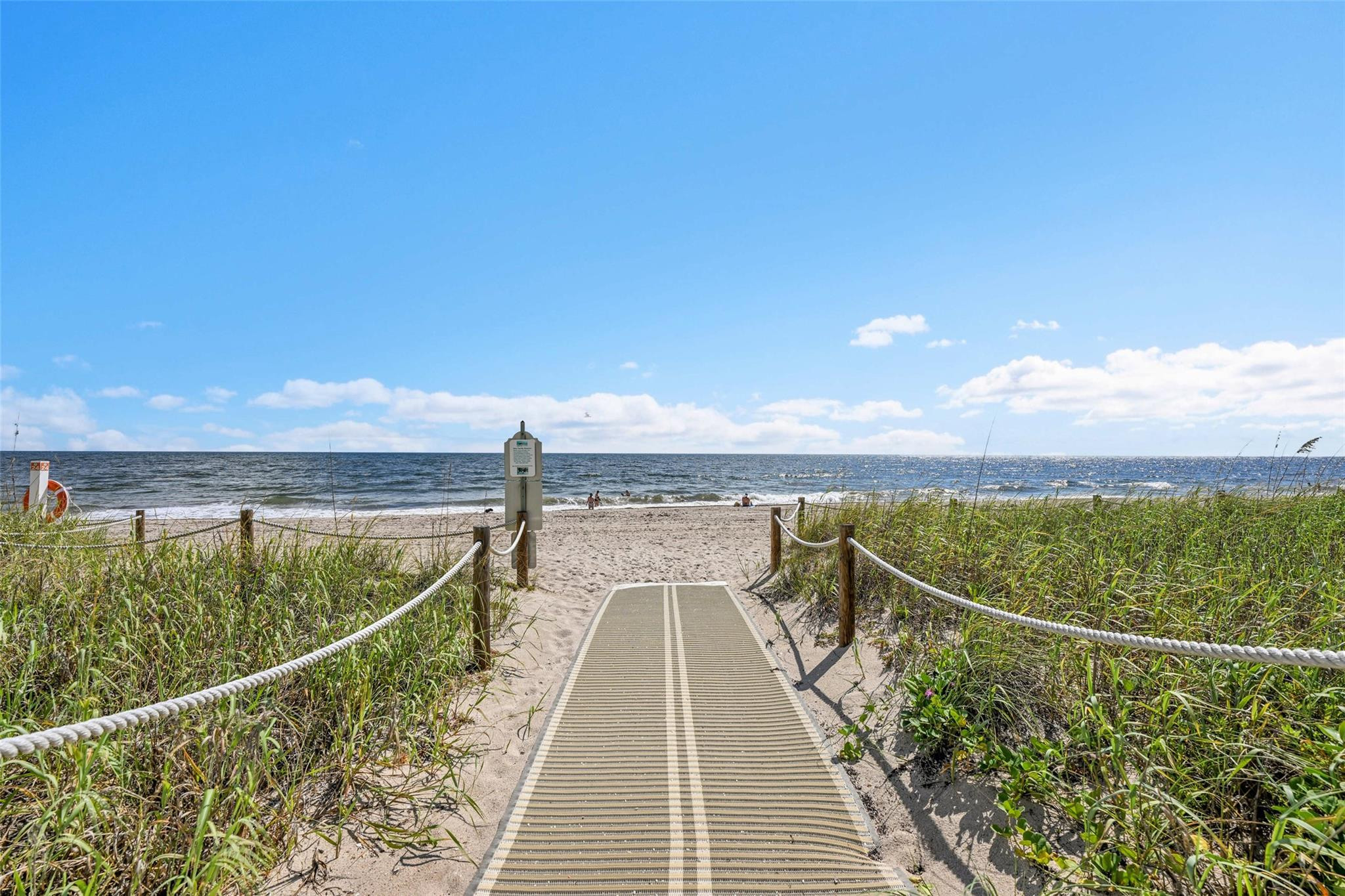 SEA RACH CLUD A - Residential