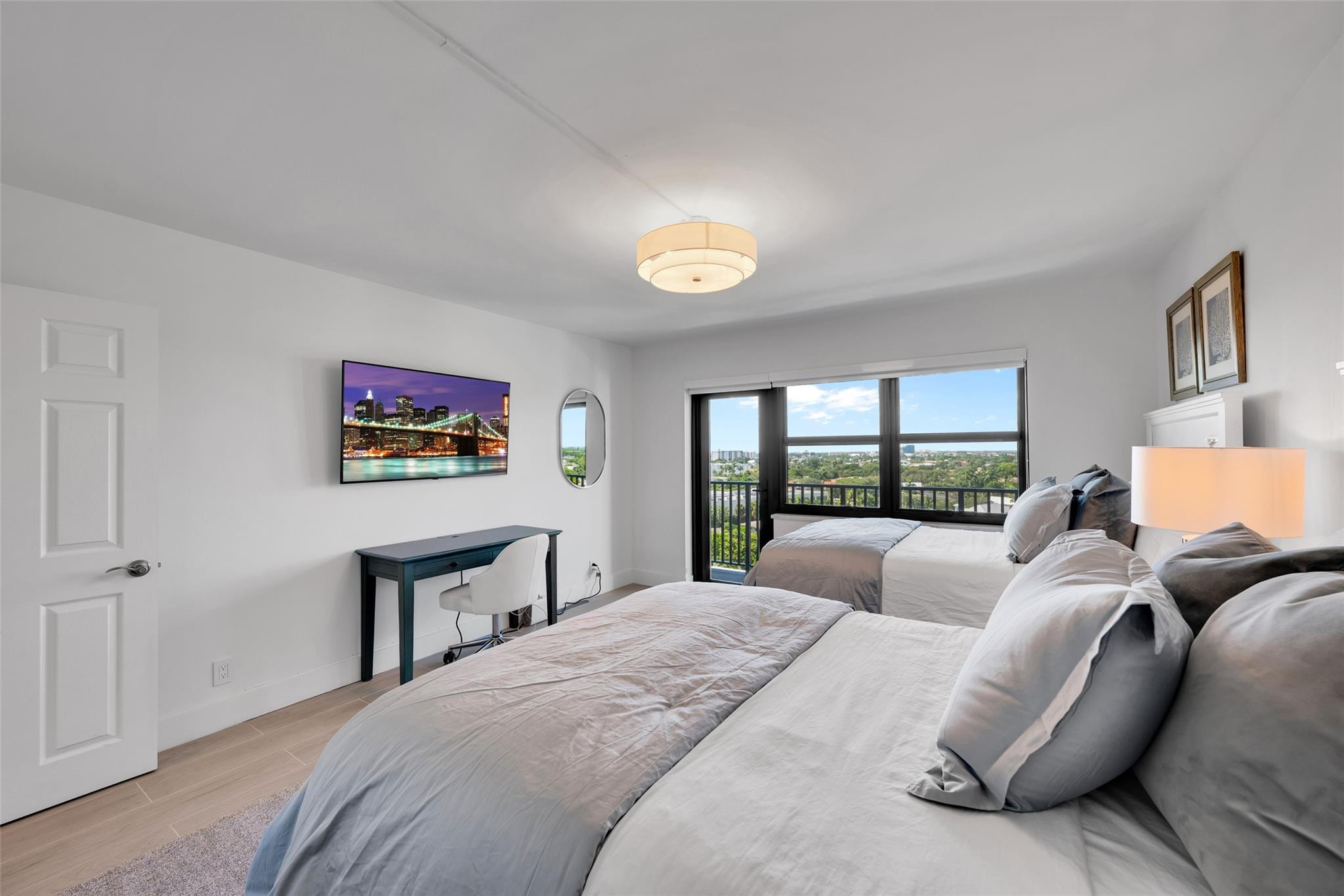 SEA RACH CLUD A - Residential