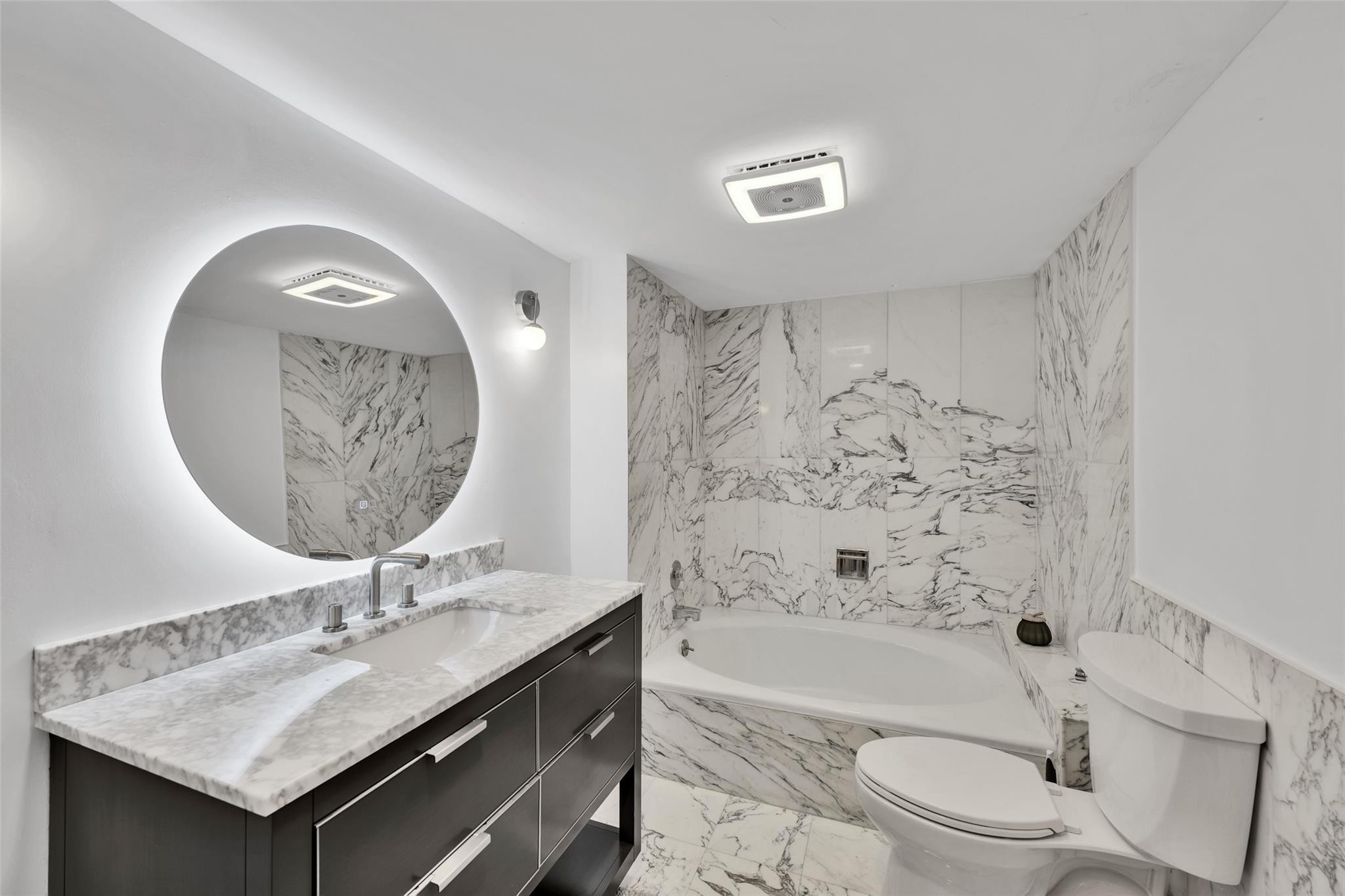 SEA RACH CLUD A - Residential