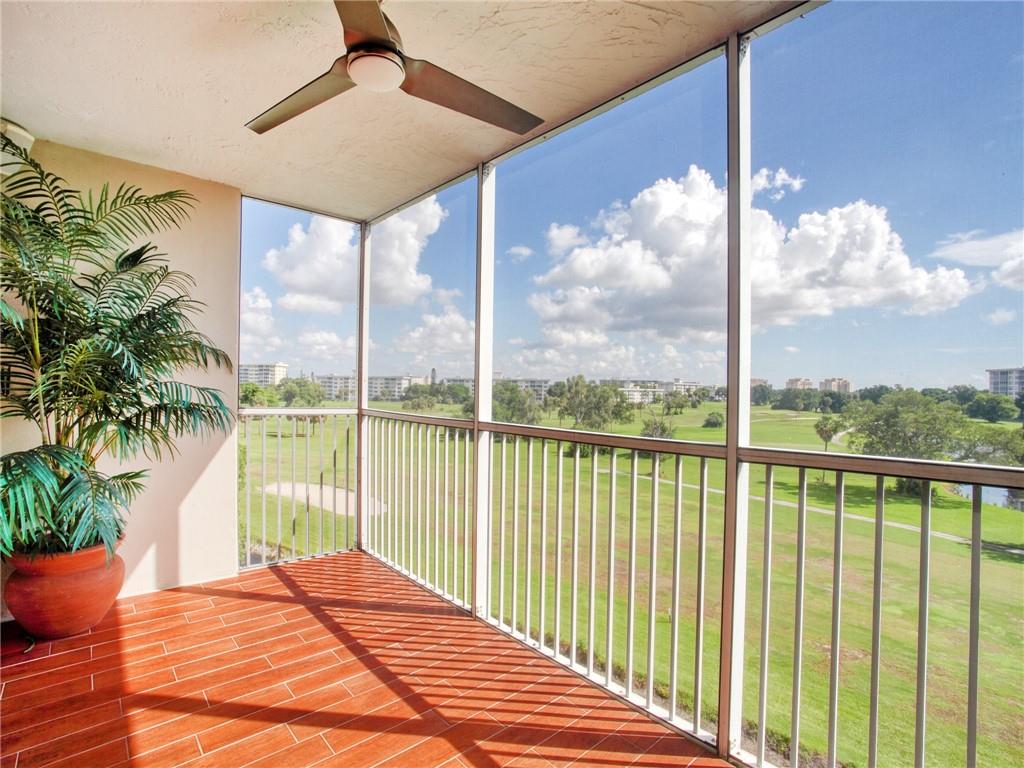 PALM-AIRE C C APTS 31 CON - Residential Lease