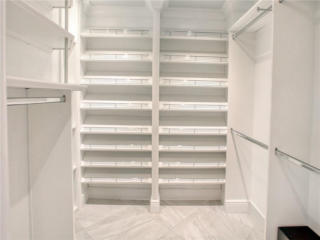 PALM-AIRE C C APTS 31 CON - Residential Lease