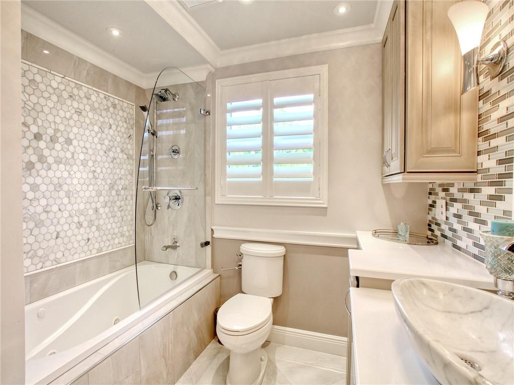 PALM-AIRE C C APTS 31 CON - Residential Lease