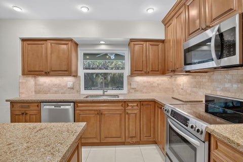 Tiny photo for 7241 NW 5TH Court, Plantation, FL 33317 (MLS # B26069879)