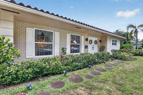 Tiny photo for 7241 NW 5TH Court, Plantation, FL 33317 (MLS # B26069879)