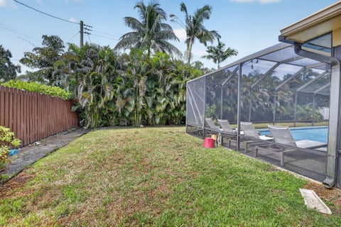 Tiny photo for 7241 NW 5TH Court, Plantation, FL 33317 (MLS # B26069879)