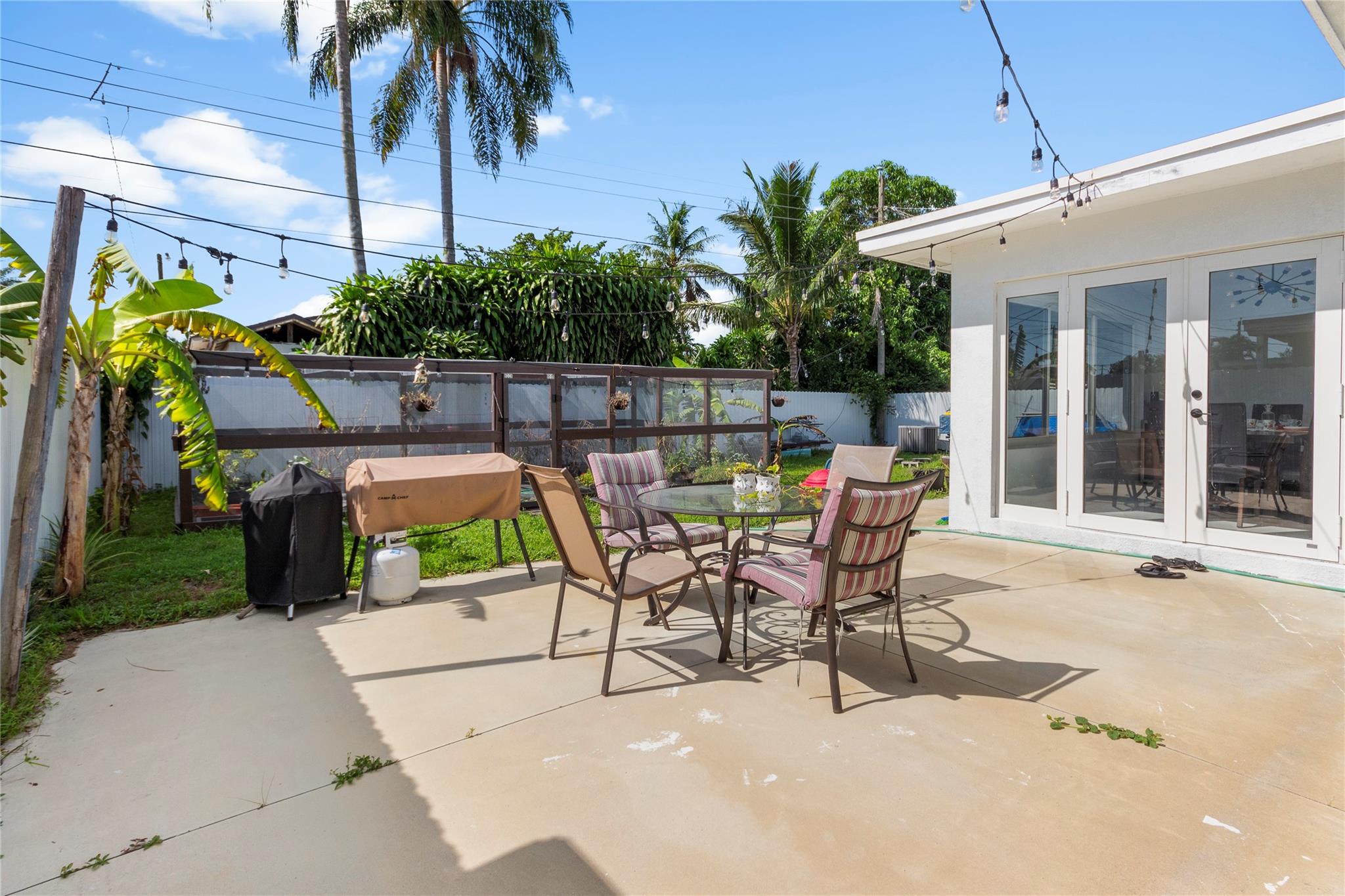 BOULEVARD HEIGHTS - Residential Lease