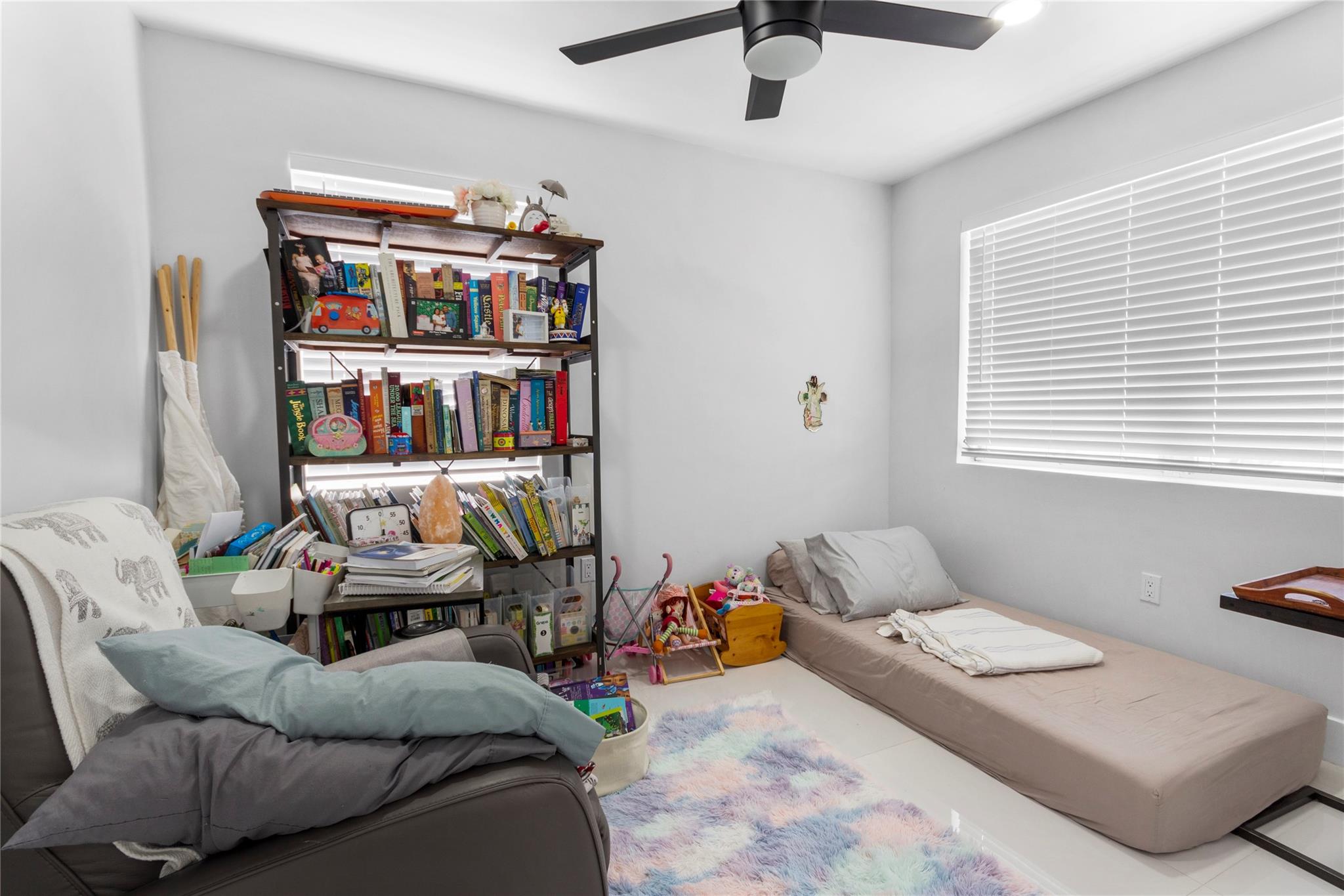 BOULEVARD HEIGHTS - Residential Lease