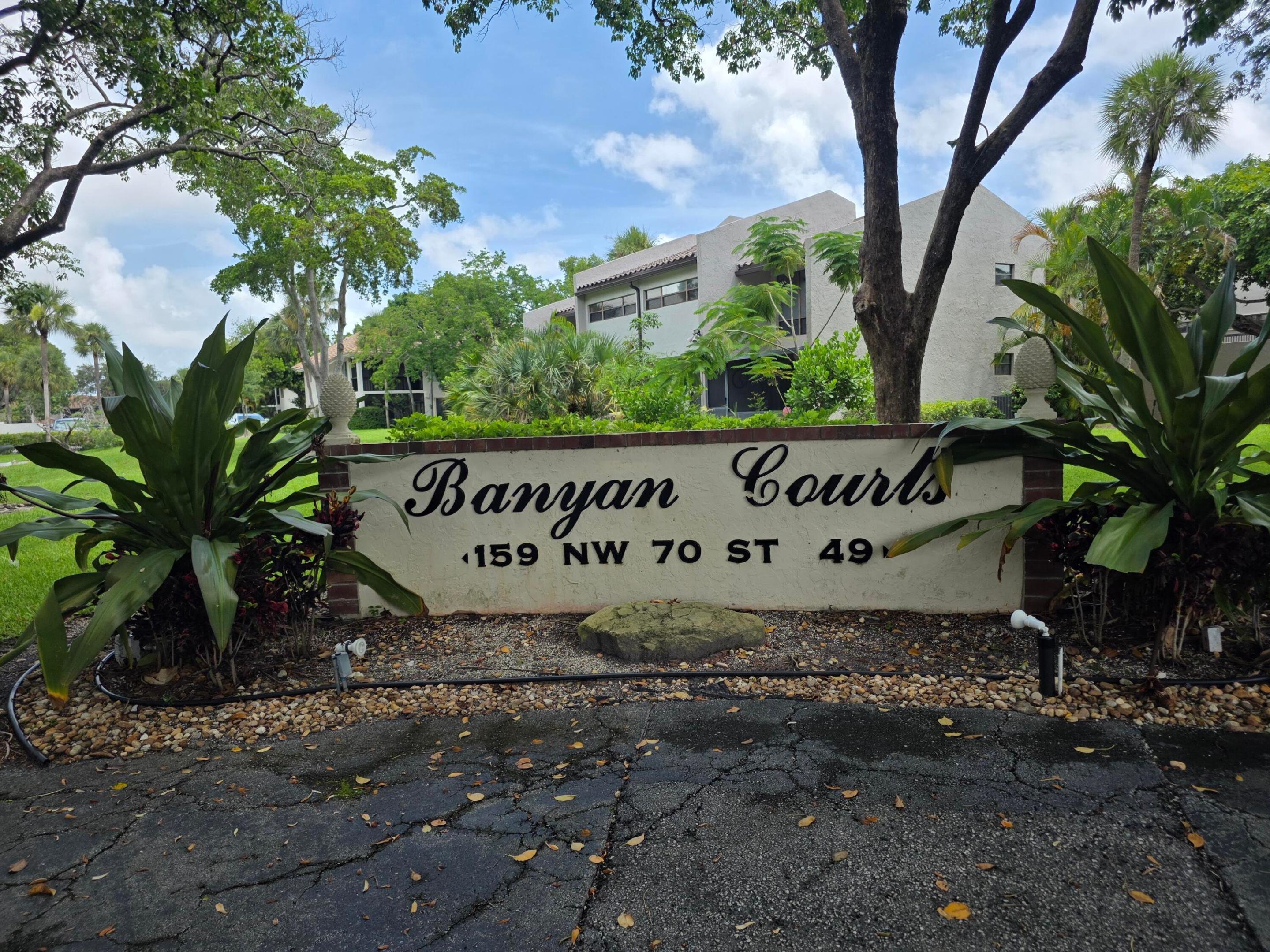 159 NW 70th Street 512