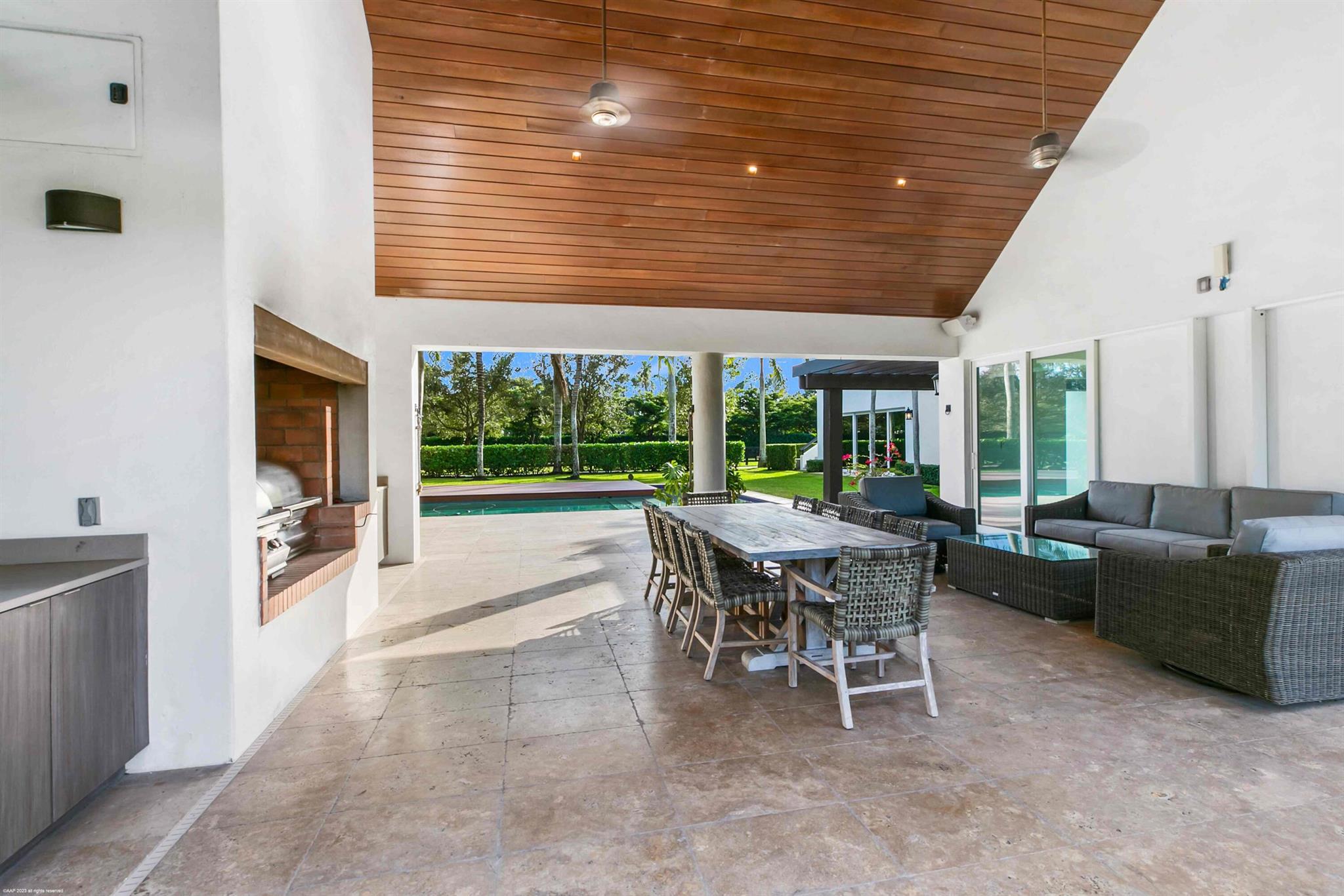 SADDLE TRAIL PARK OF WELLINGTON - Residential Lease