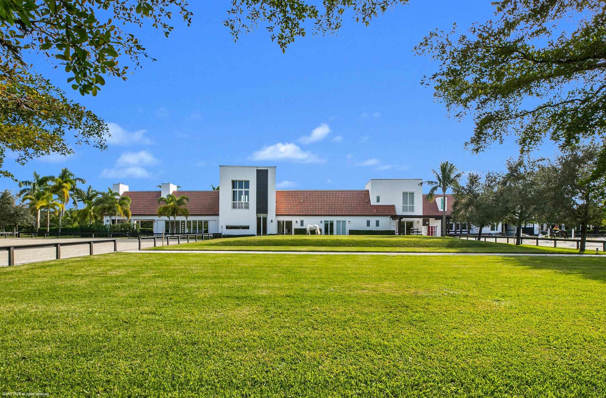 SADDLE TRAIL PARK OF WELLINGTON - Residential Lease