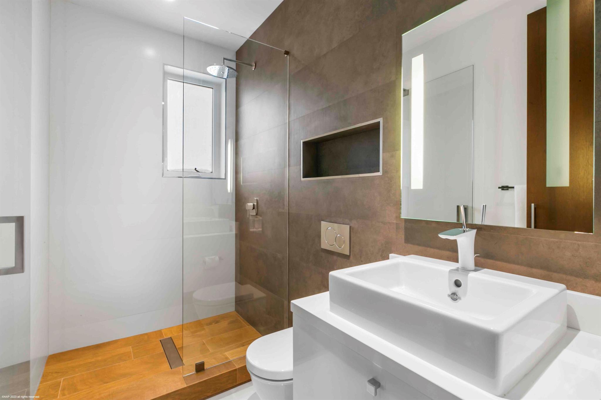 SADDLE TRAIL PARK OF WELLINGTON - Residential Lease