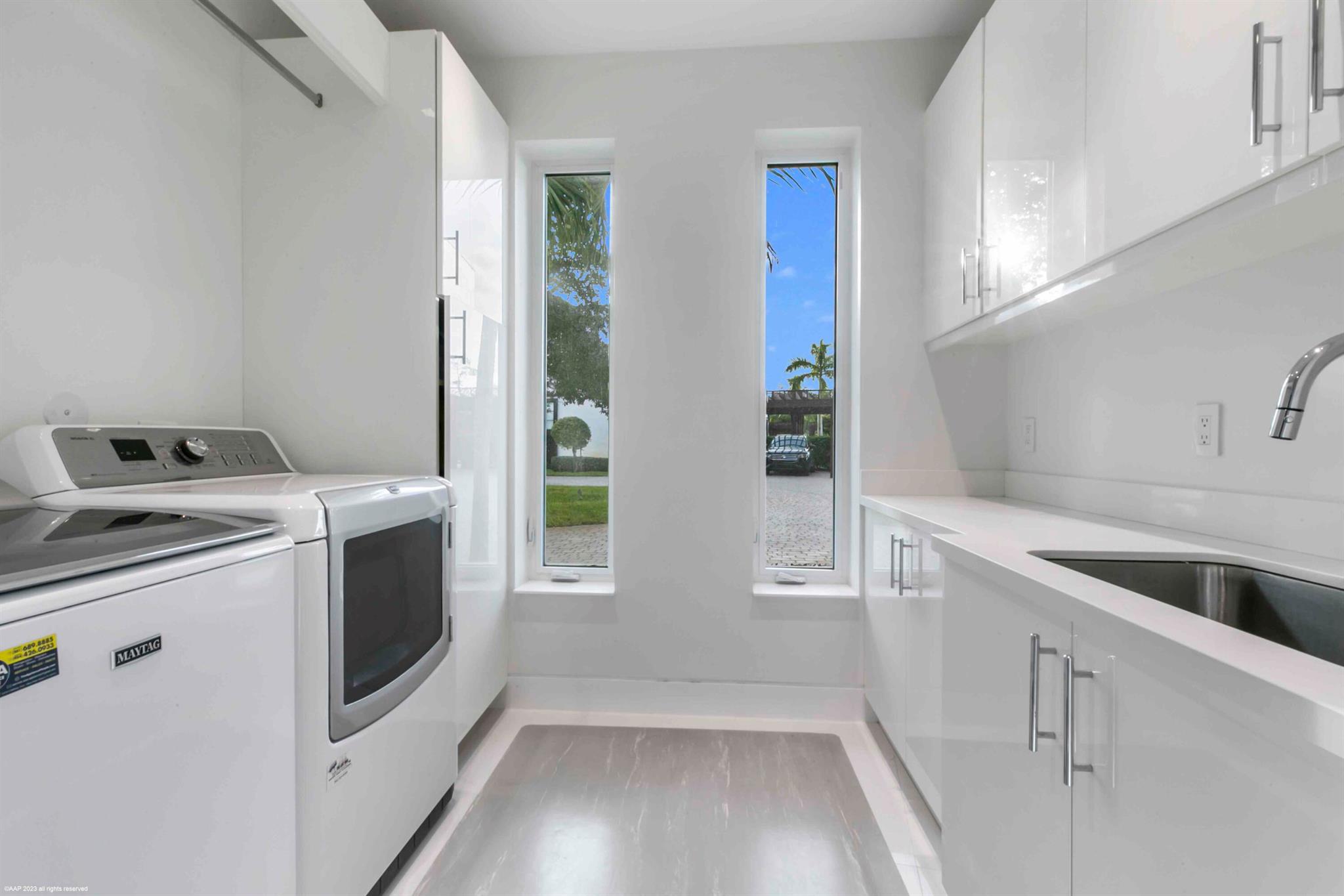 SADDLE TRAIL PARK OF WELLINGTON - Residential Lease