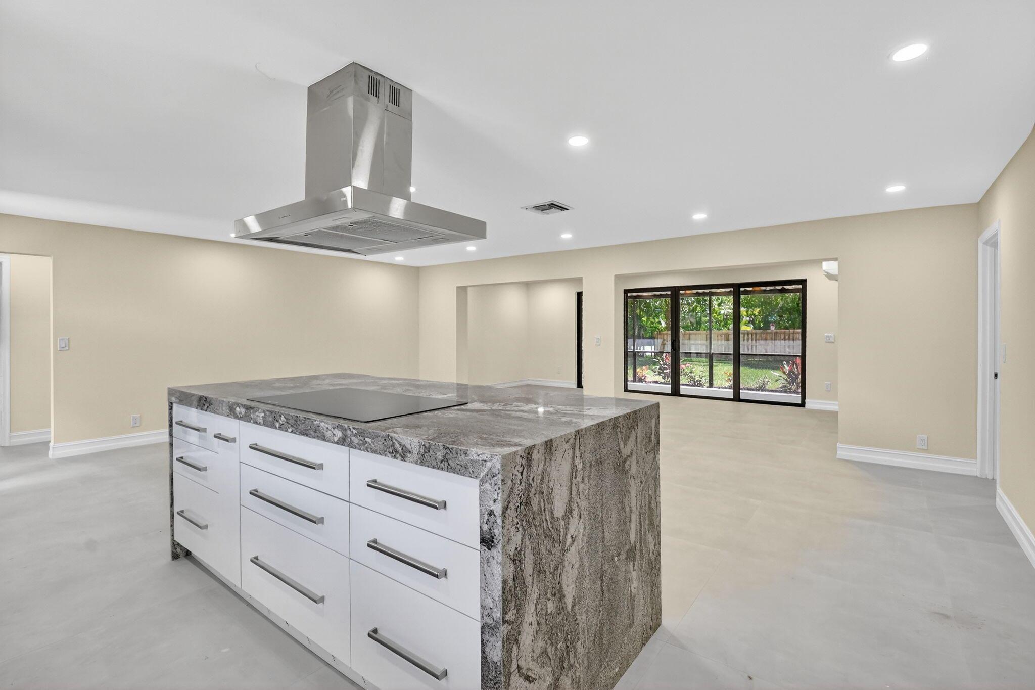 6251 Hitchin Post Way